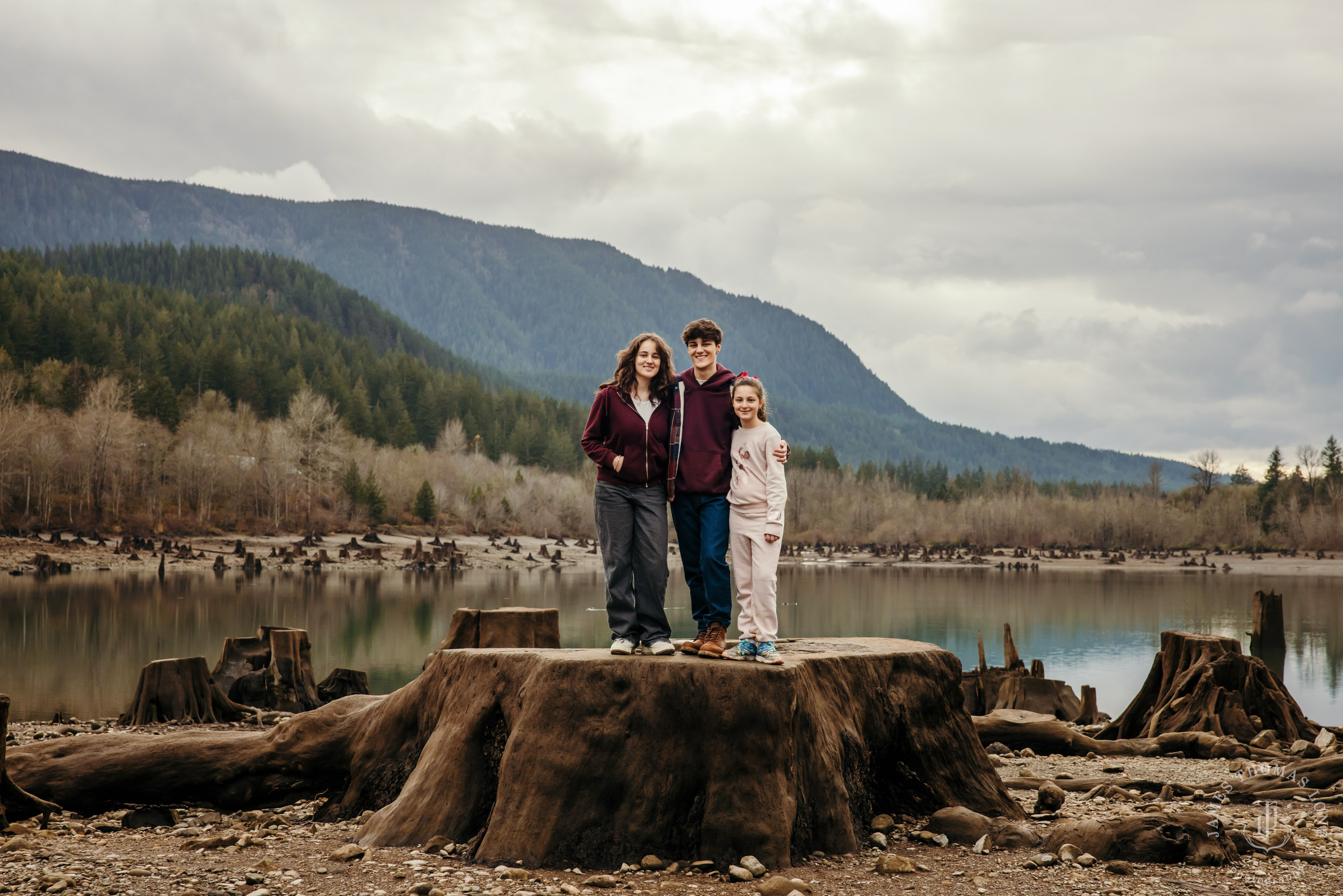 Snoqualmie adventure HS senior portrait session by Snoqualmie senior portrait photographer James Thomas Long Photography