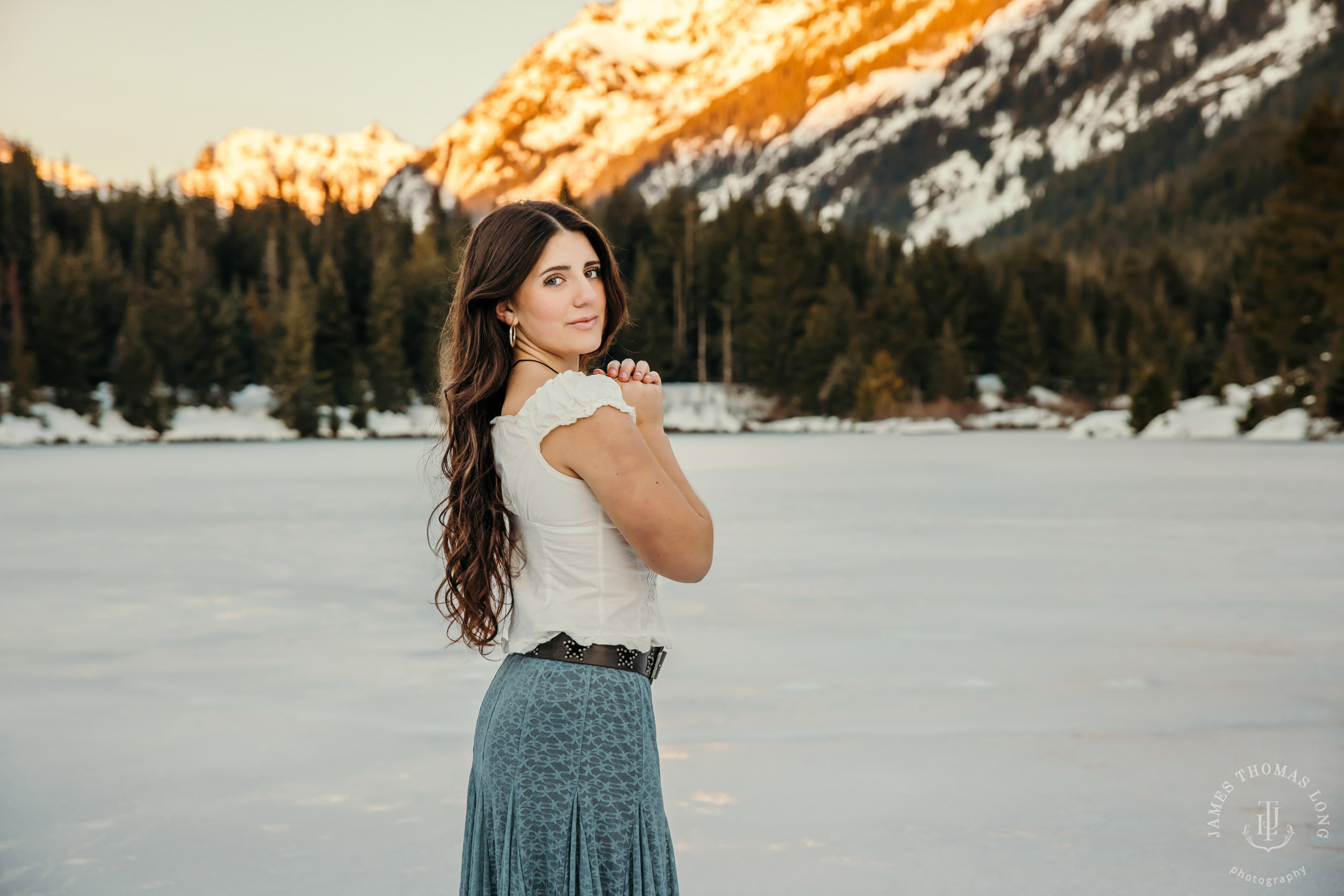 Cascade Mountain HS senior portrait session in the snow by Seattle senior portrait photographer James Thomas Long Photography