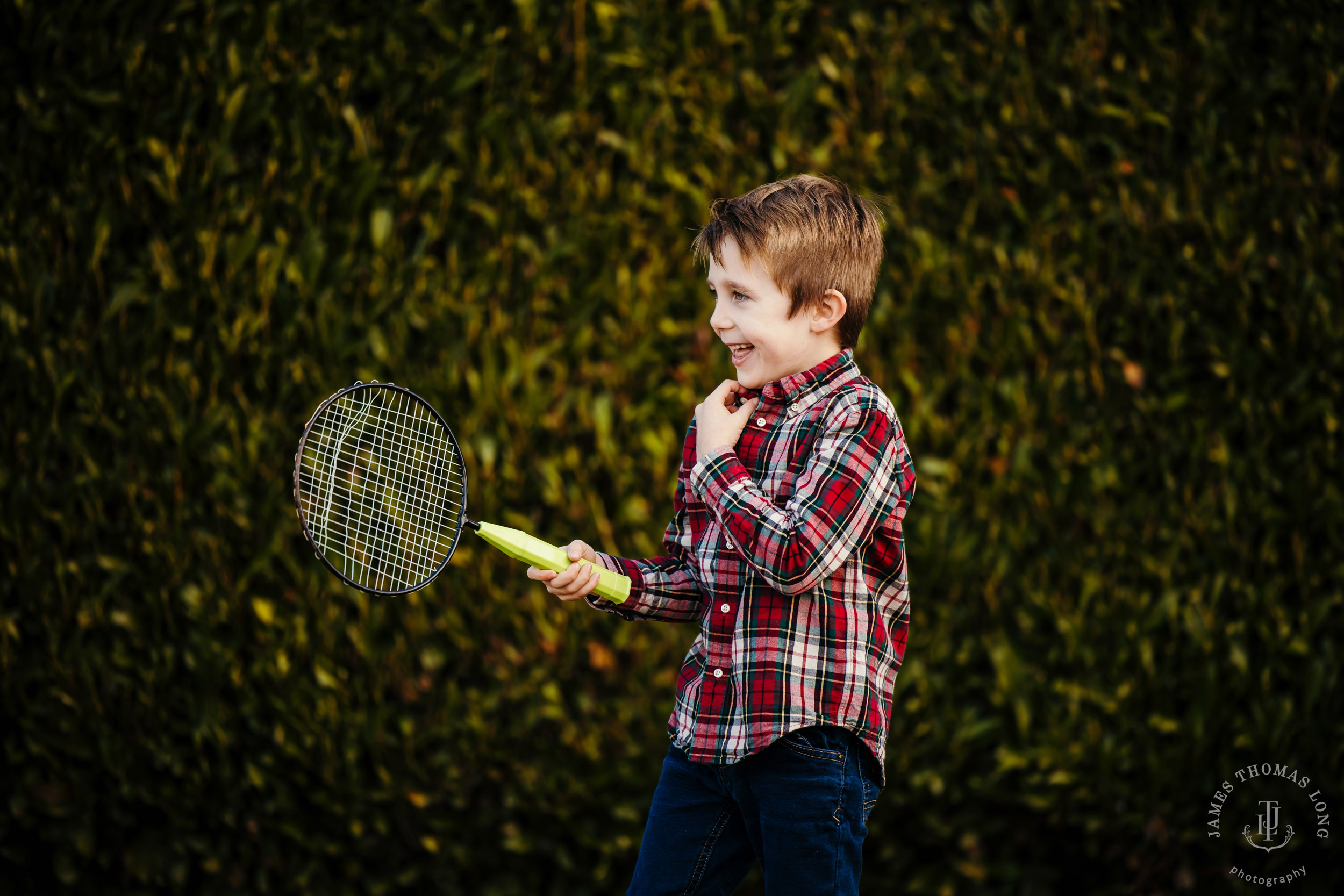 Snohomish extended family photography session by Seattle family photographer James Thomas Long Photography