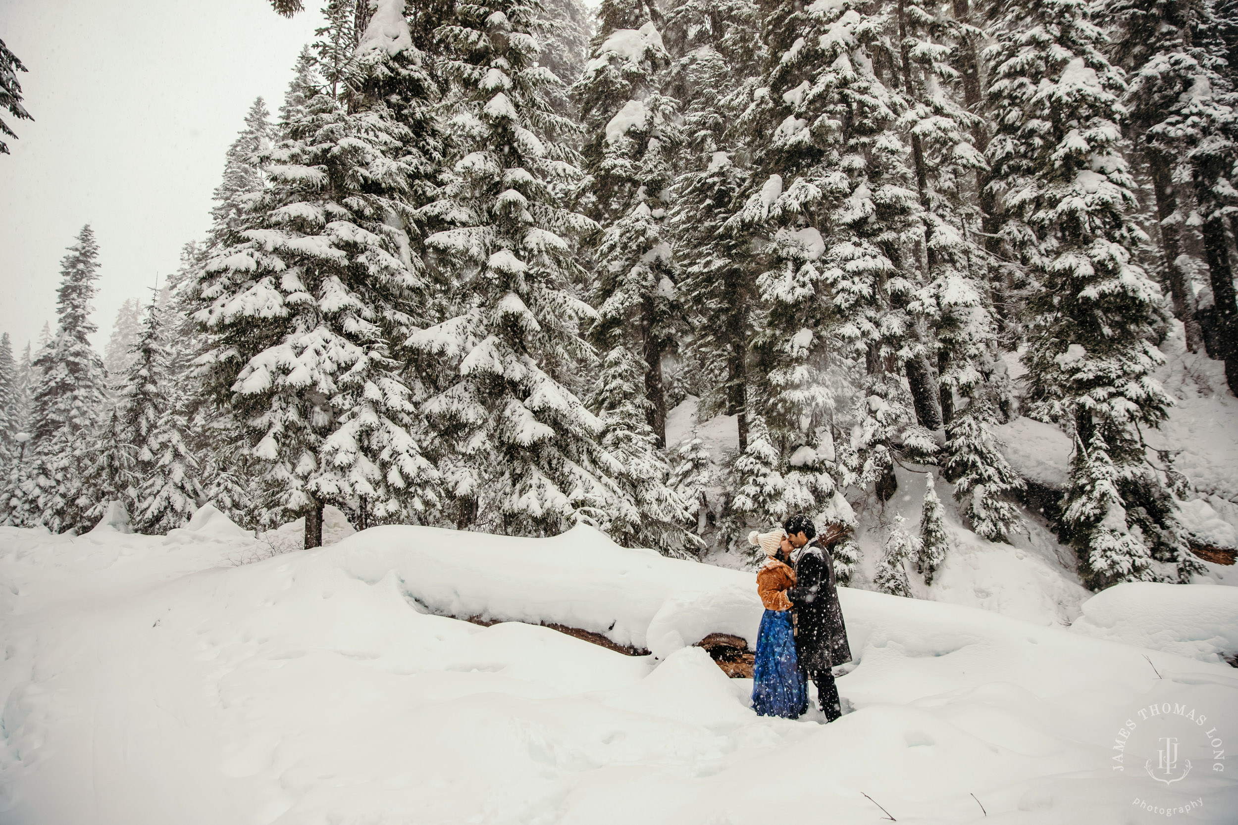 Snoqualmie Pass adventure engagement session by Snoqualmie wedding photographer James Thomas Long Photography