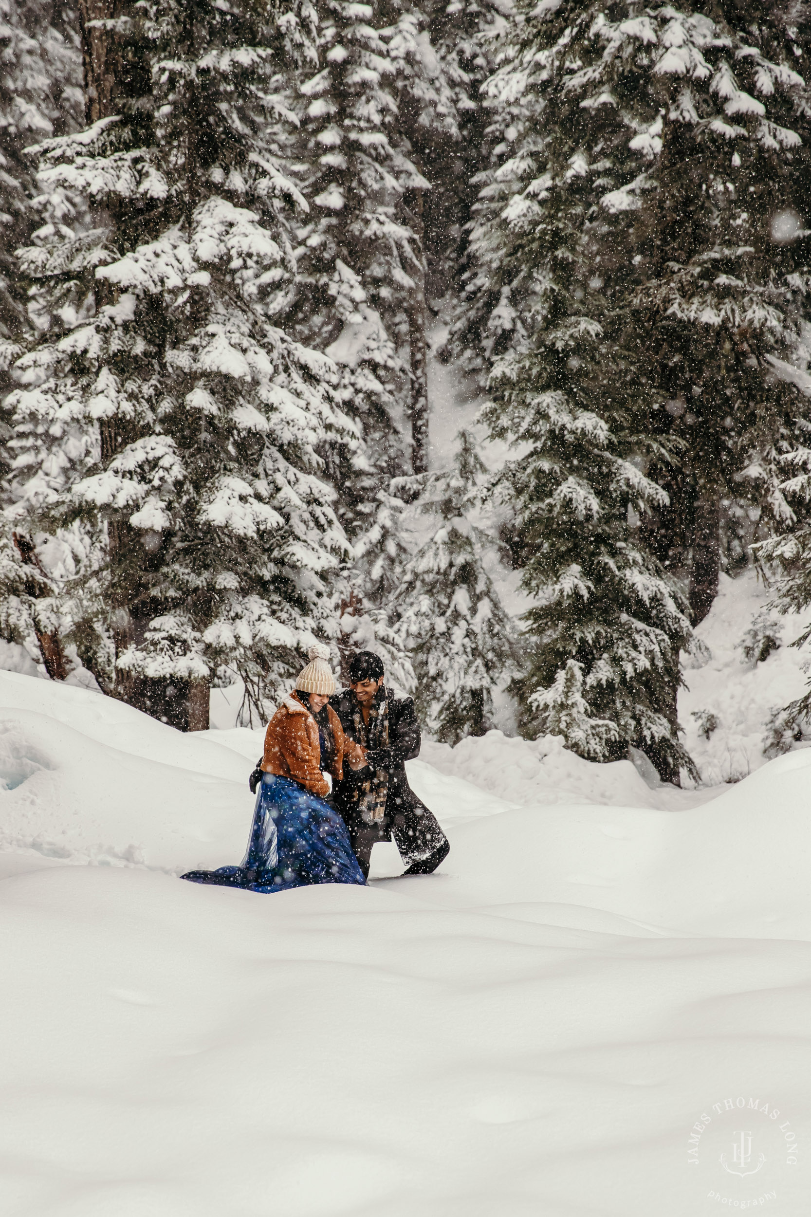 Snoqualmie Pass adventure engagement session by Snoqualmie wedding photographer James Thomas Long Photography