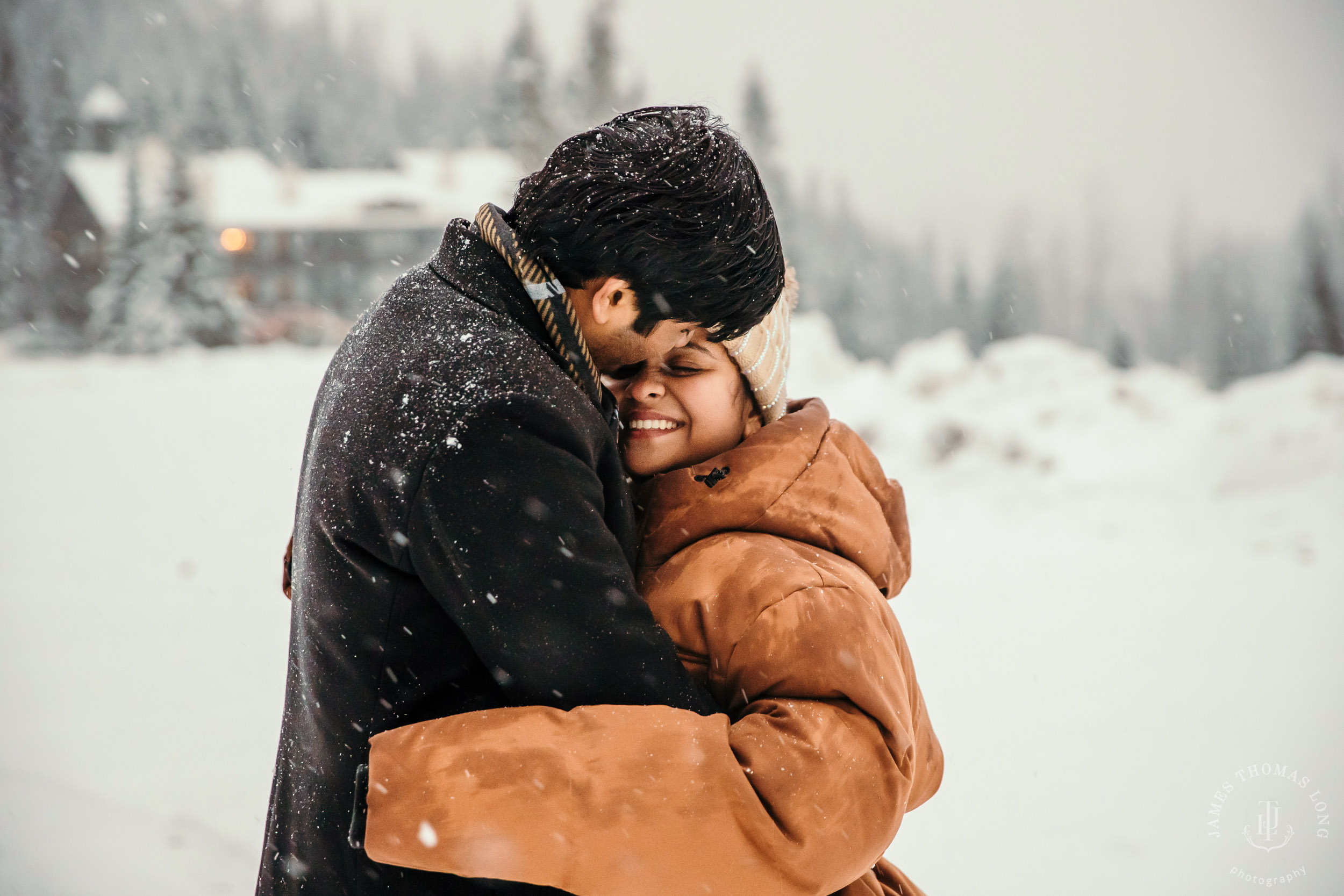 Snoqualmie Pass adventure engagement session by Snoqualmie wedding photographer James Thomas Long Photography