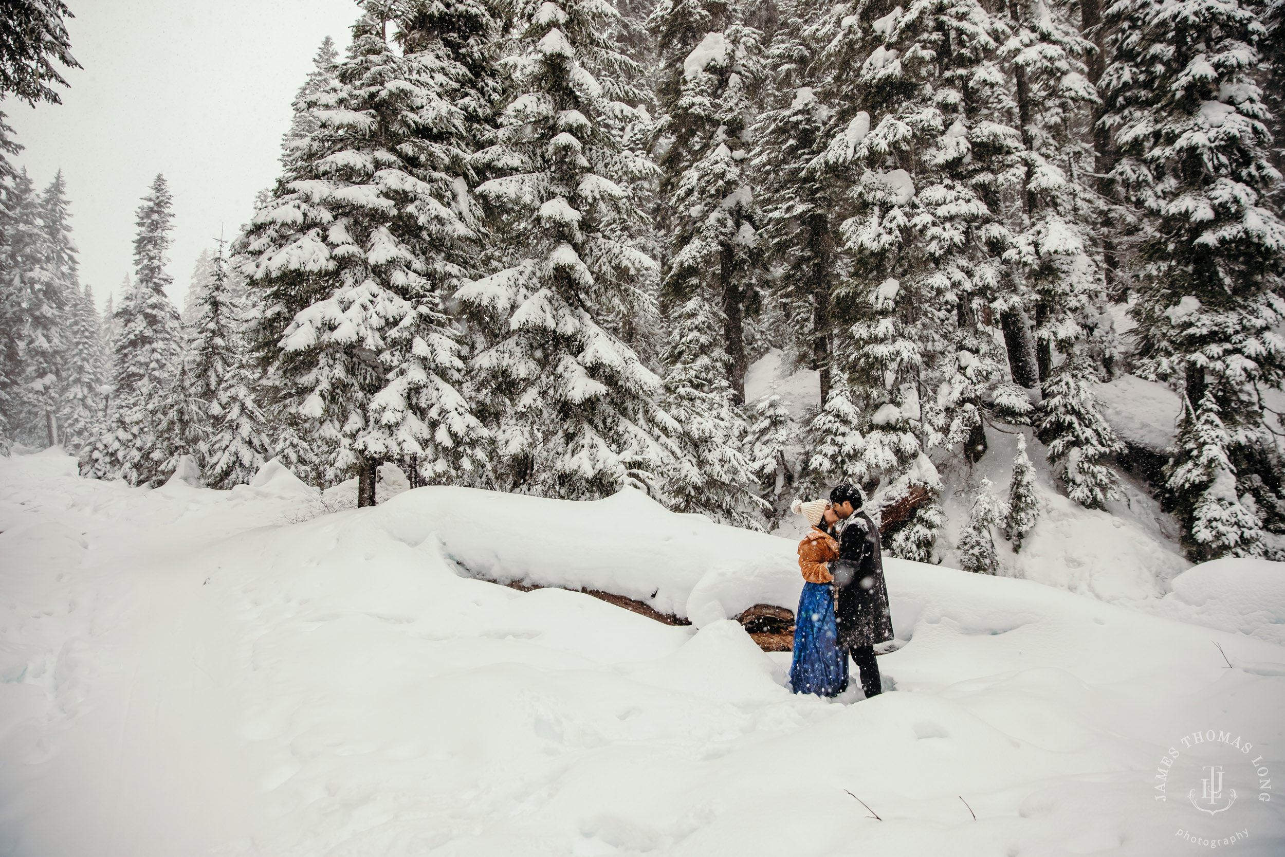 Snoqualmie Pass adventure engagement session by Snoqualmie wedding photographer James Thomas Long Photography