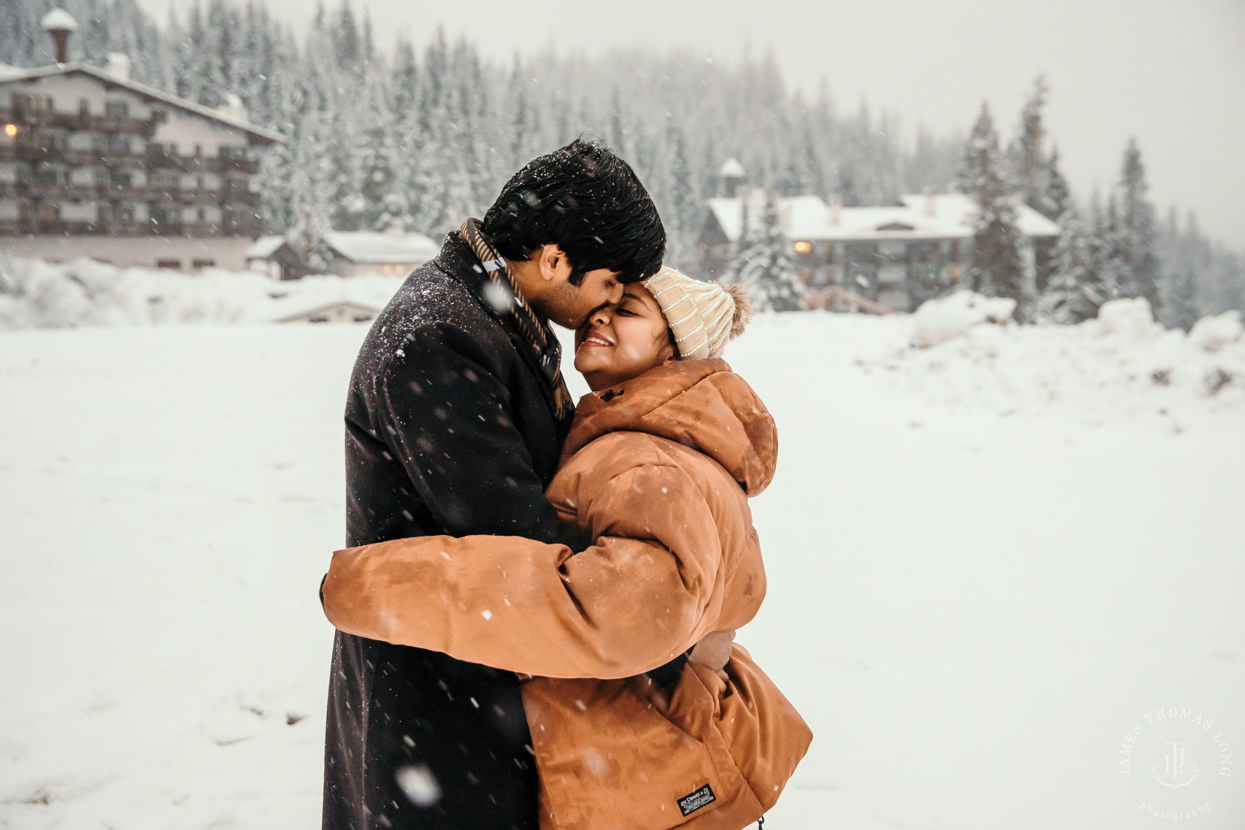 Snoqualmie Pass adventure engagement session by Snoqualmie wedding photographer James Thomas Long Photography