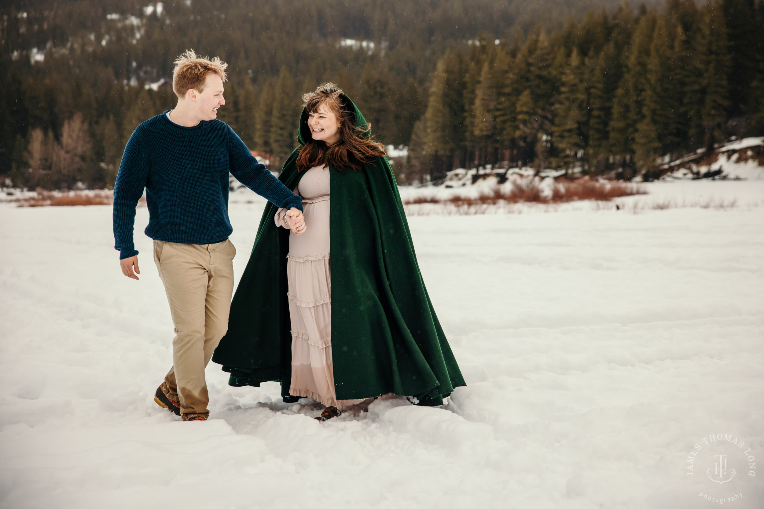 Maternity photography session in the Cascade Mountains by Snoqualmie family and maternity photographer James Thomas Long Photography