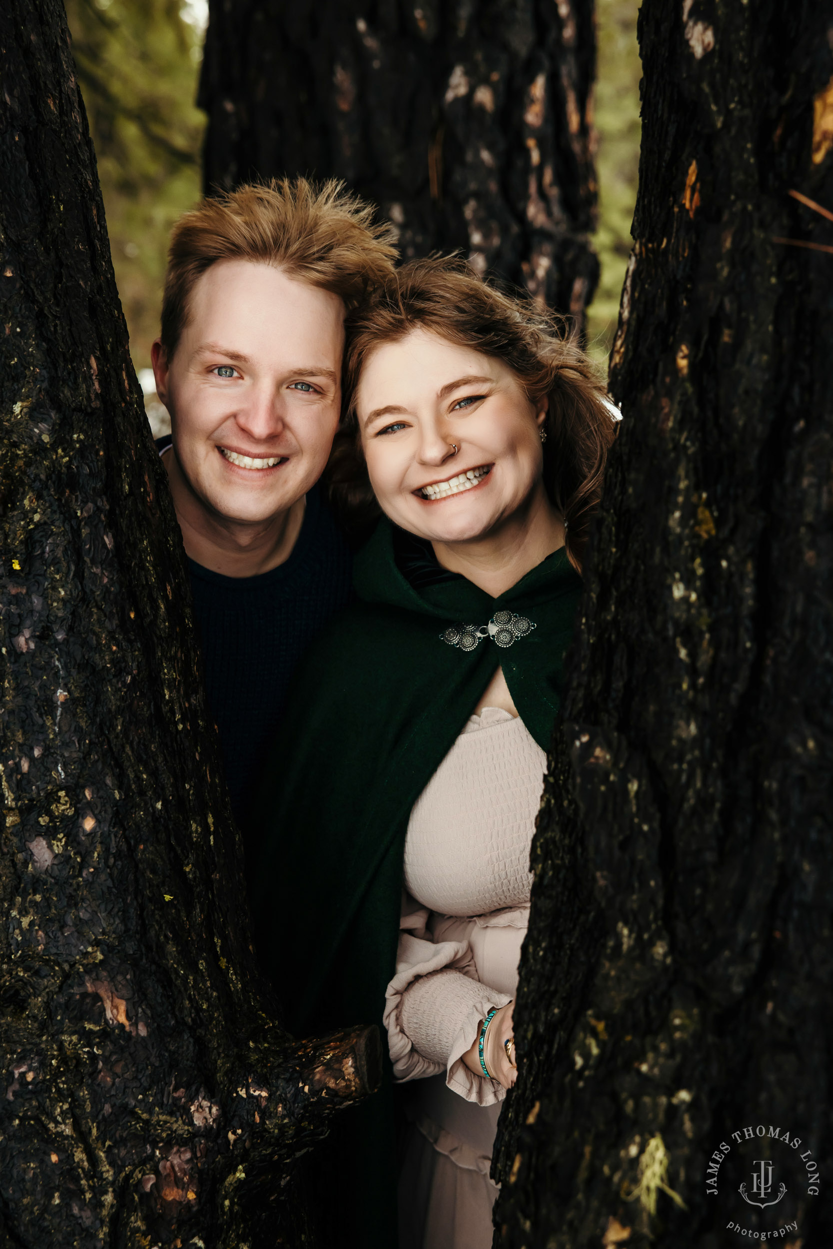 Maternity photography session in the Cascade Mountains by Snoqualmie family and maternity photographer James Thomas Long Photography