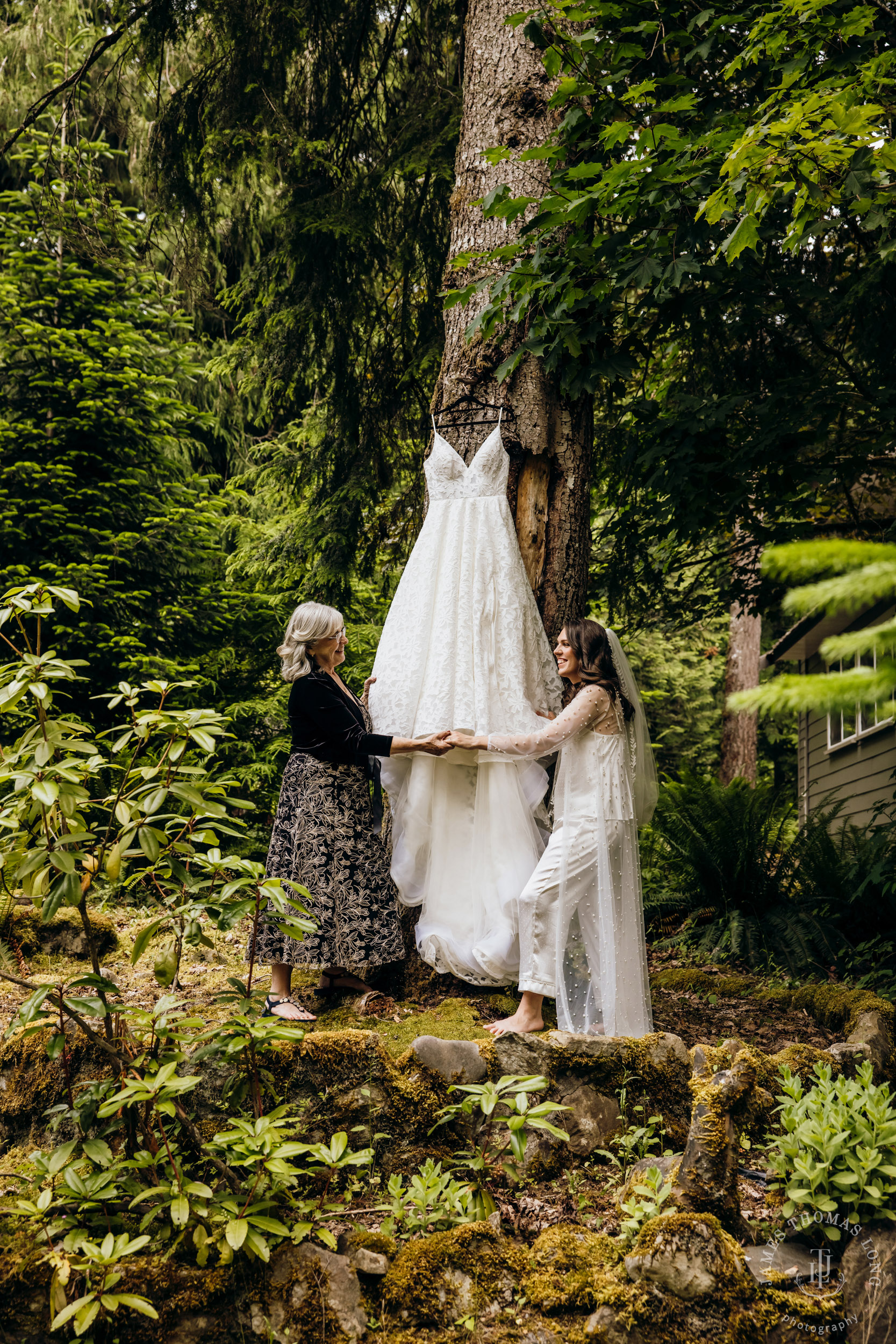 Mount Baker North Cascades adventure elopement by Seattle wedding photographer James Thomas Long Photography