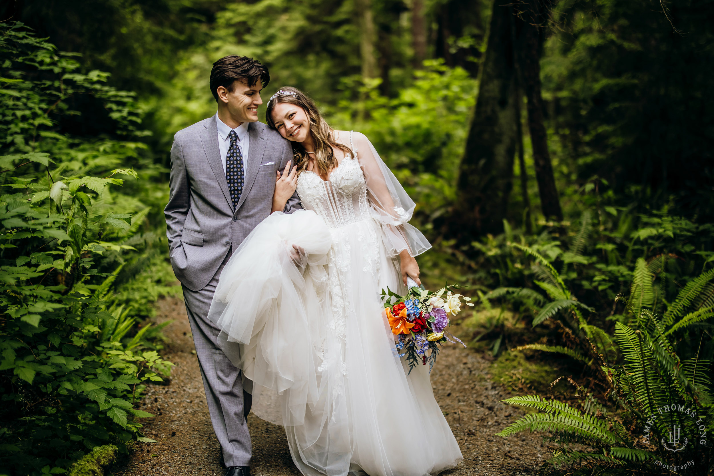 Washington Coast elopement by Seattle adventure elopement photographer James Thomas Long Photography