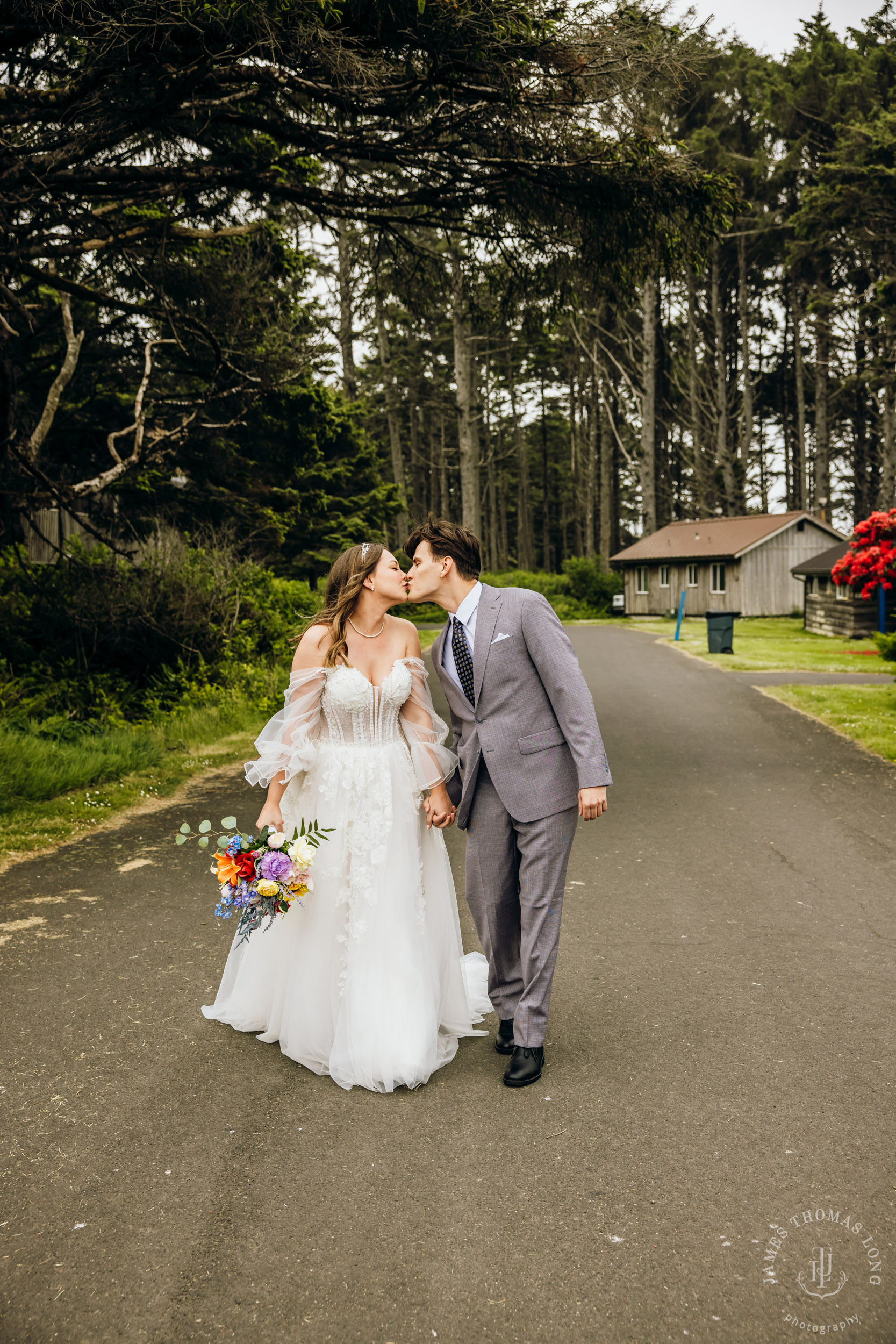 Washington Coast elopement by Seattle adventure elopement photographer James Thomas Long Photography
