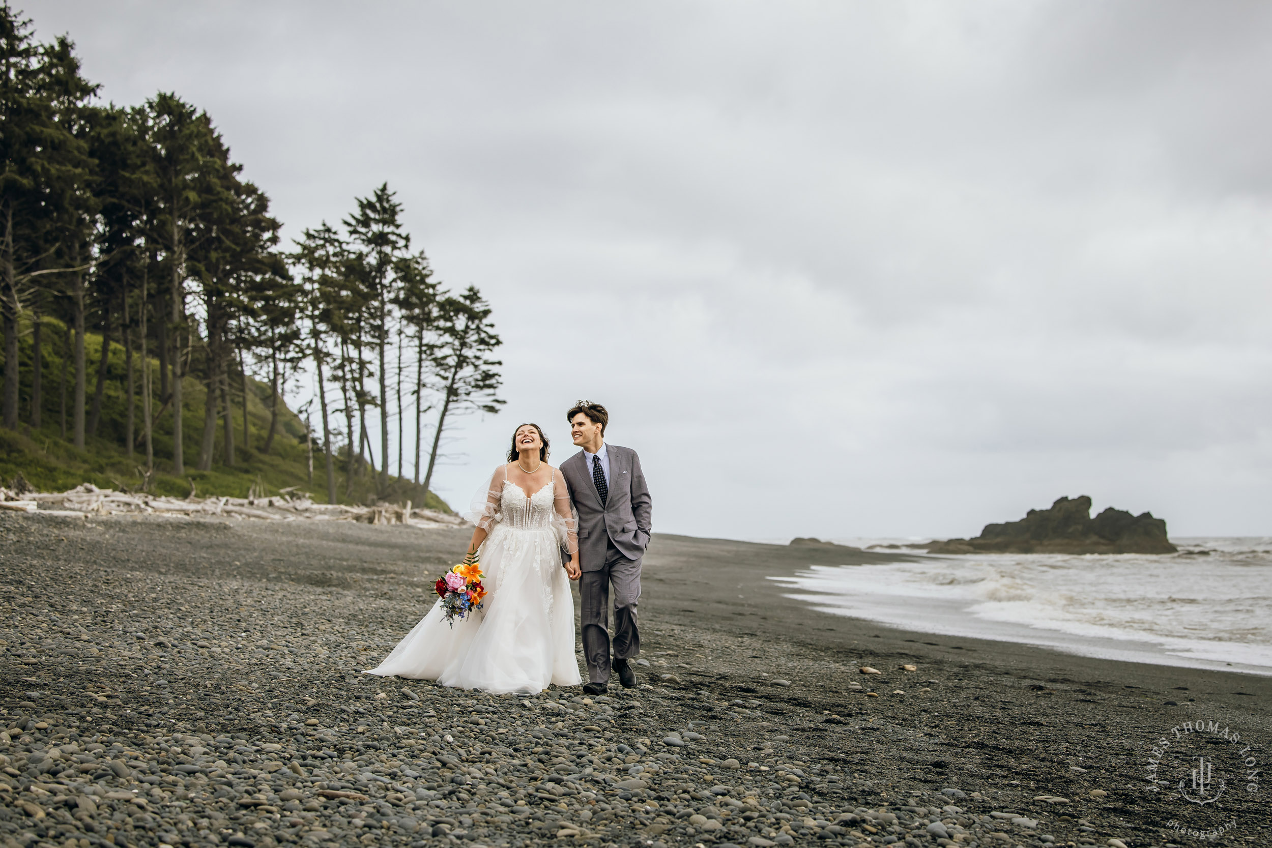 Washington Coast elopement by Seattle adventure elopement photographer James Thomas Long Photography