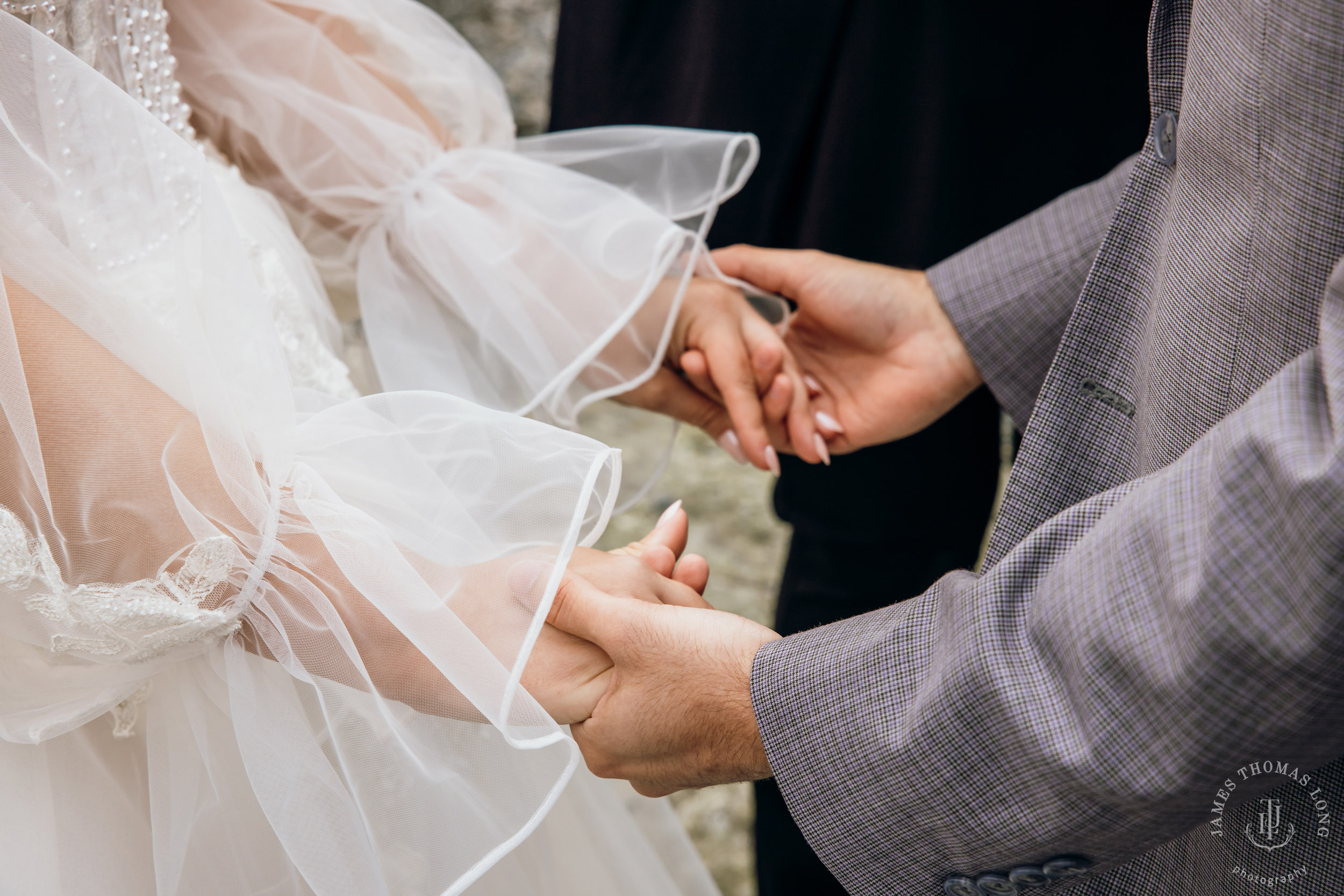 Washington Coast elopement by Seattle adventure elopement photographer James Thomas Long Photography