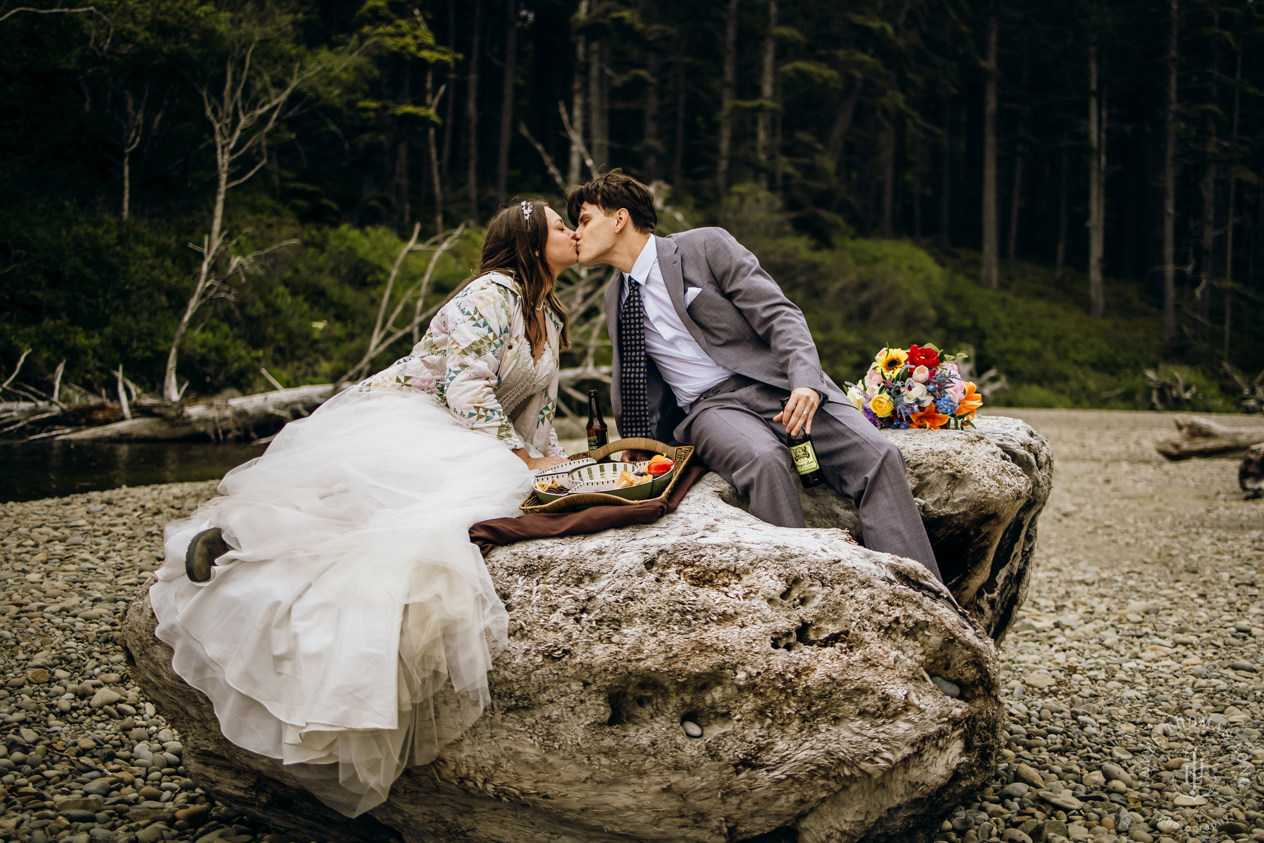 Washington Coast elopement by Seattle adventure elopement photographer James Thomas Long Photography