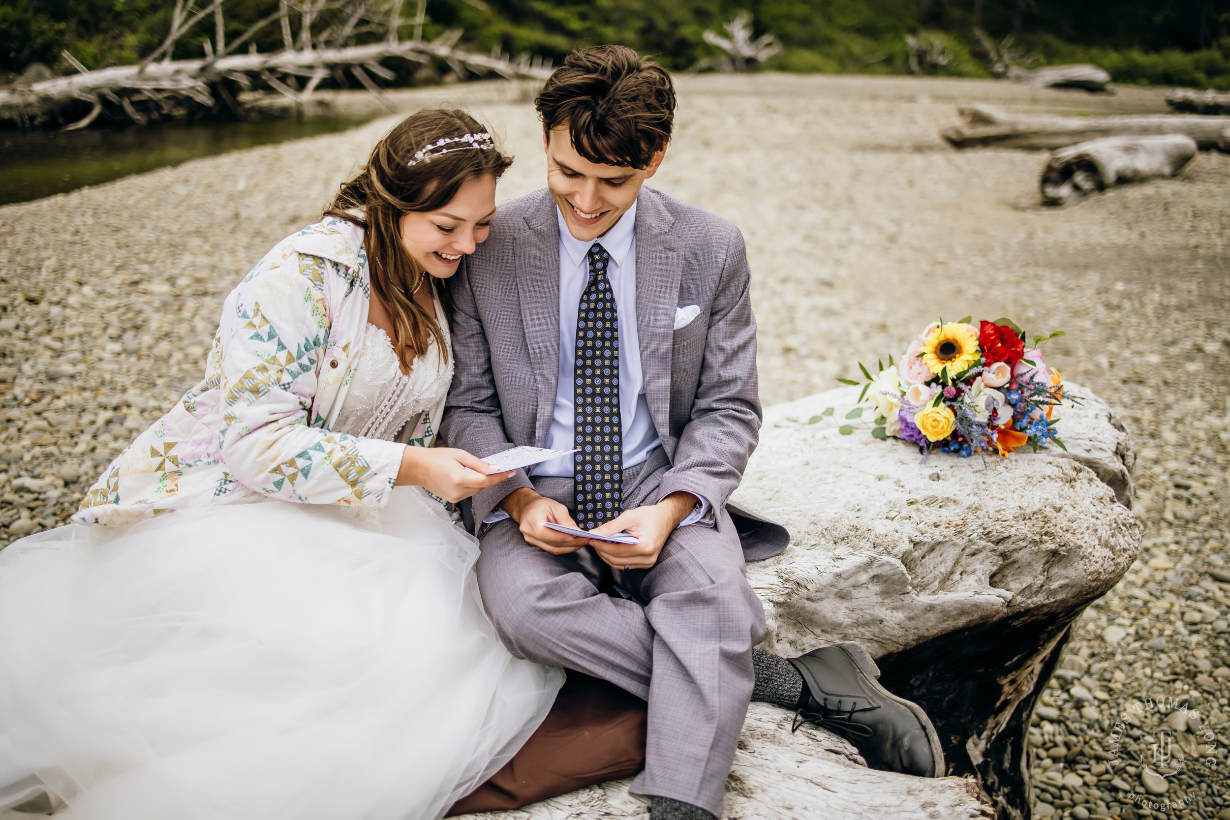 Washington Coast elopement by Seattle adventure elopement photographer James Thomas Long Photography