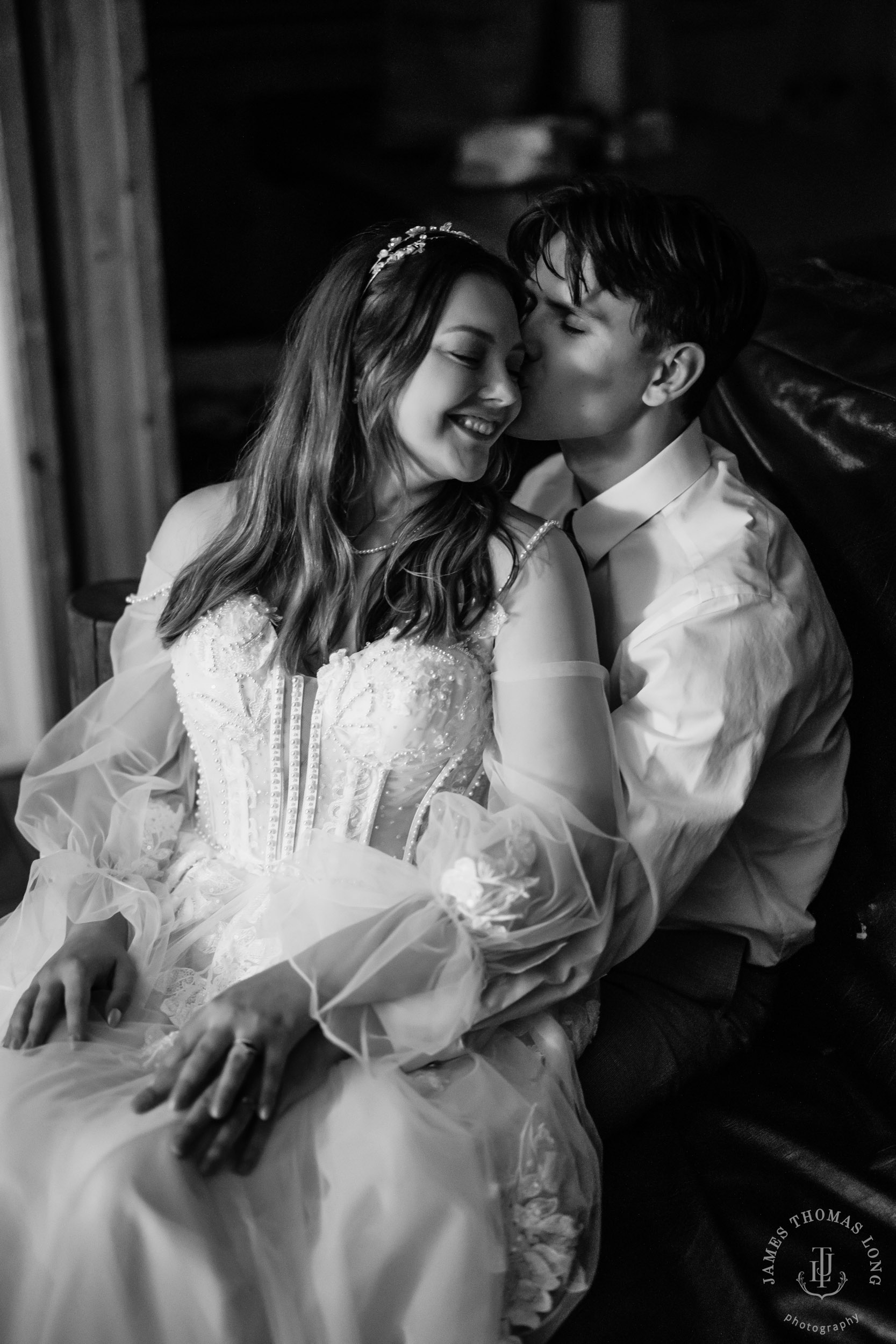 Washington Coast elopement by Seattle adventure elopement photographer James Thomas Long Photography