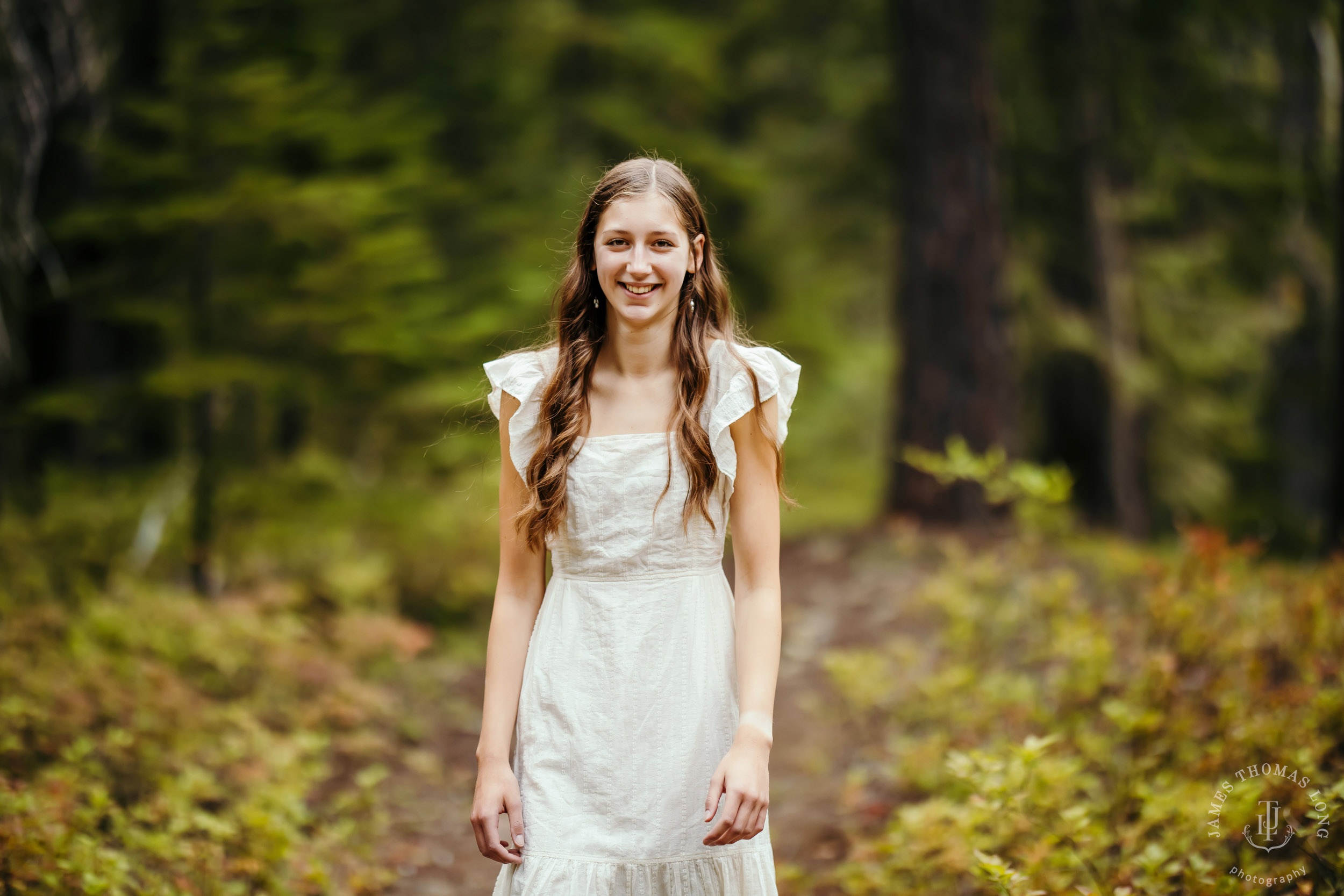 Cascade Mountain High School Senior portrait session by Seattle High School Senior photographer James Thomas Long Photography