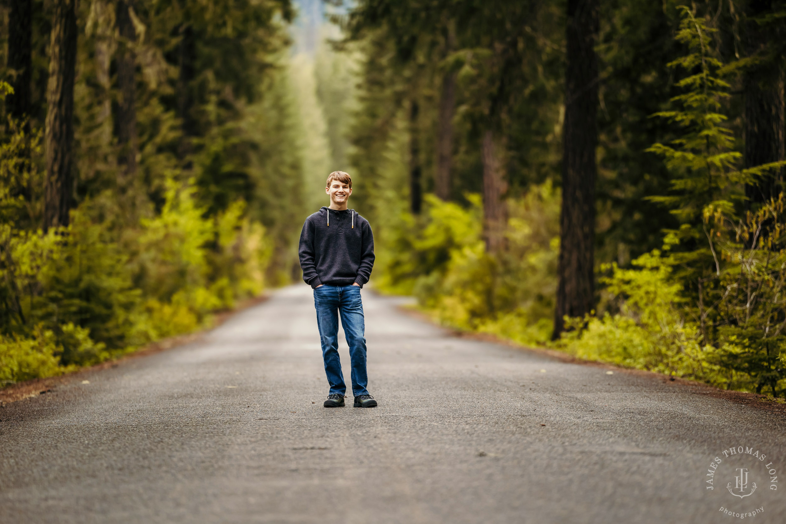 Cascade mountain adventure high school senior portrait session by Seattle senior photographer James Thomas Long Photography