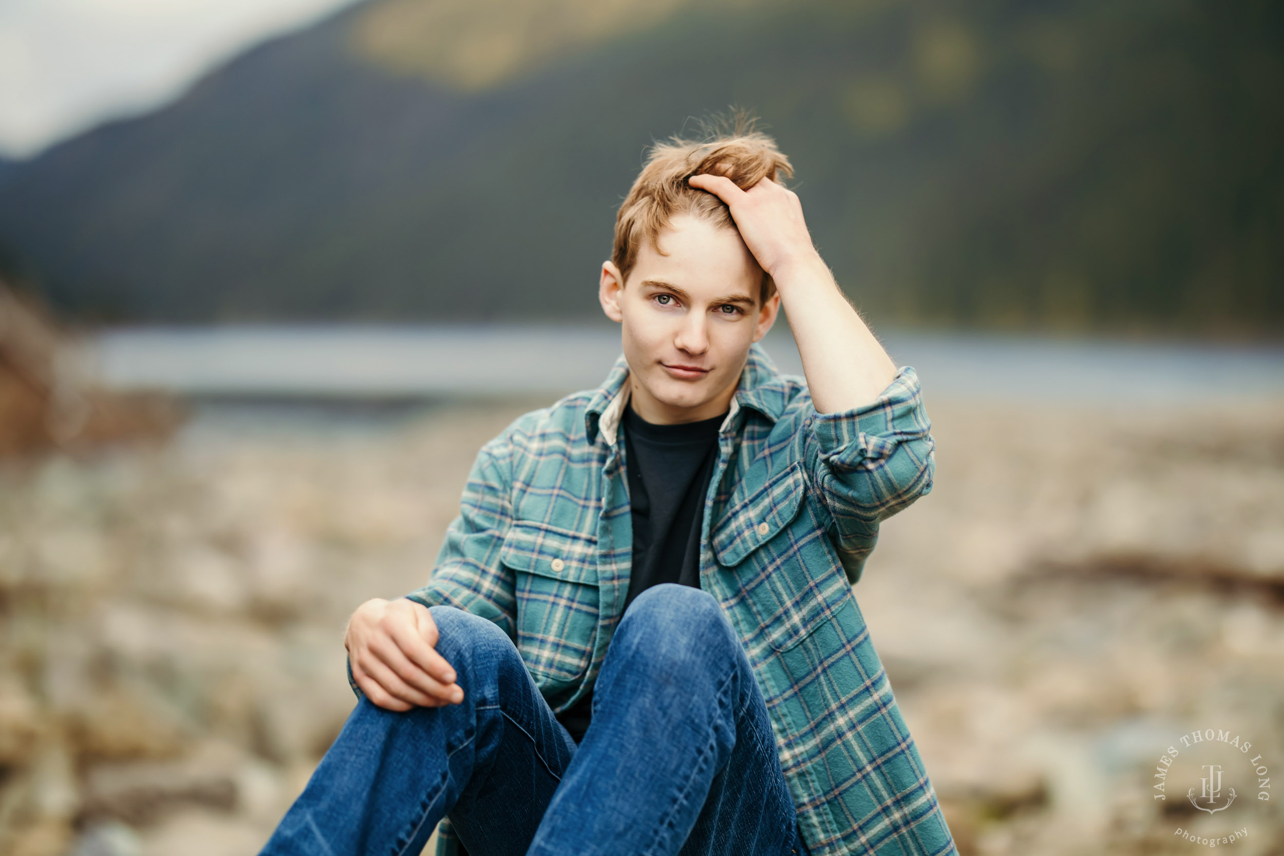 Cascade mountain adventure high school senior portrait session by Seattle senior photographer James Thomas Long Photography