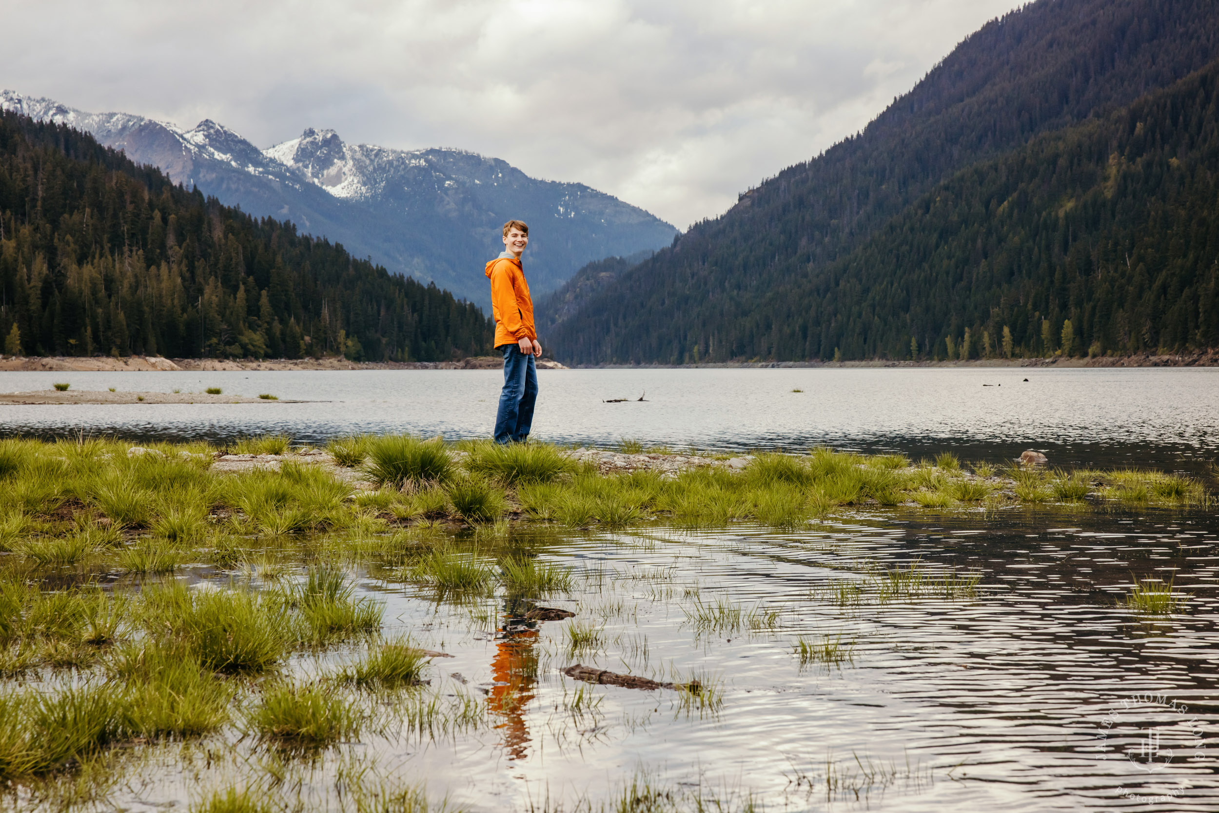 Cascade mountain adventure high school senior portrait session by Seattle senior photographer James Thomas Long Photography