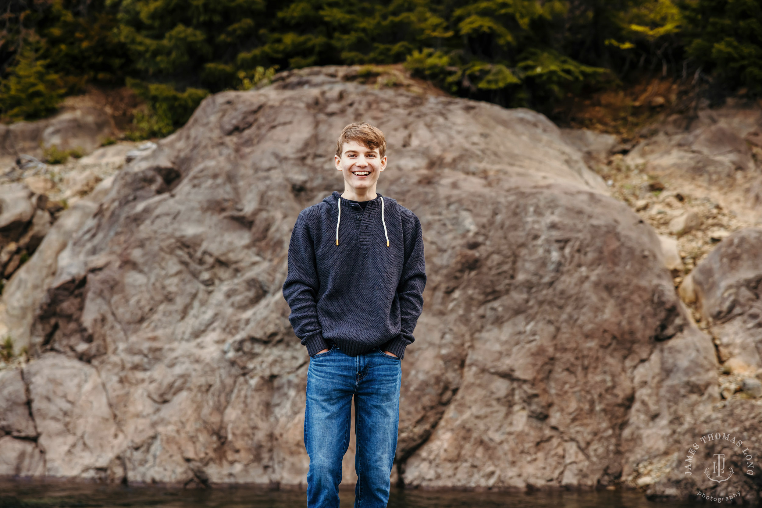 Cascade mountain adventure high school senior portrait session by Seattle senior photographer James Thomas Long Photography