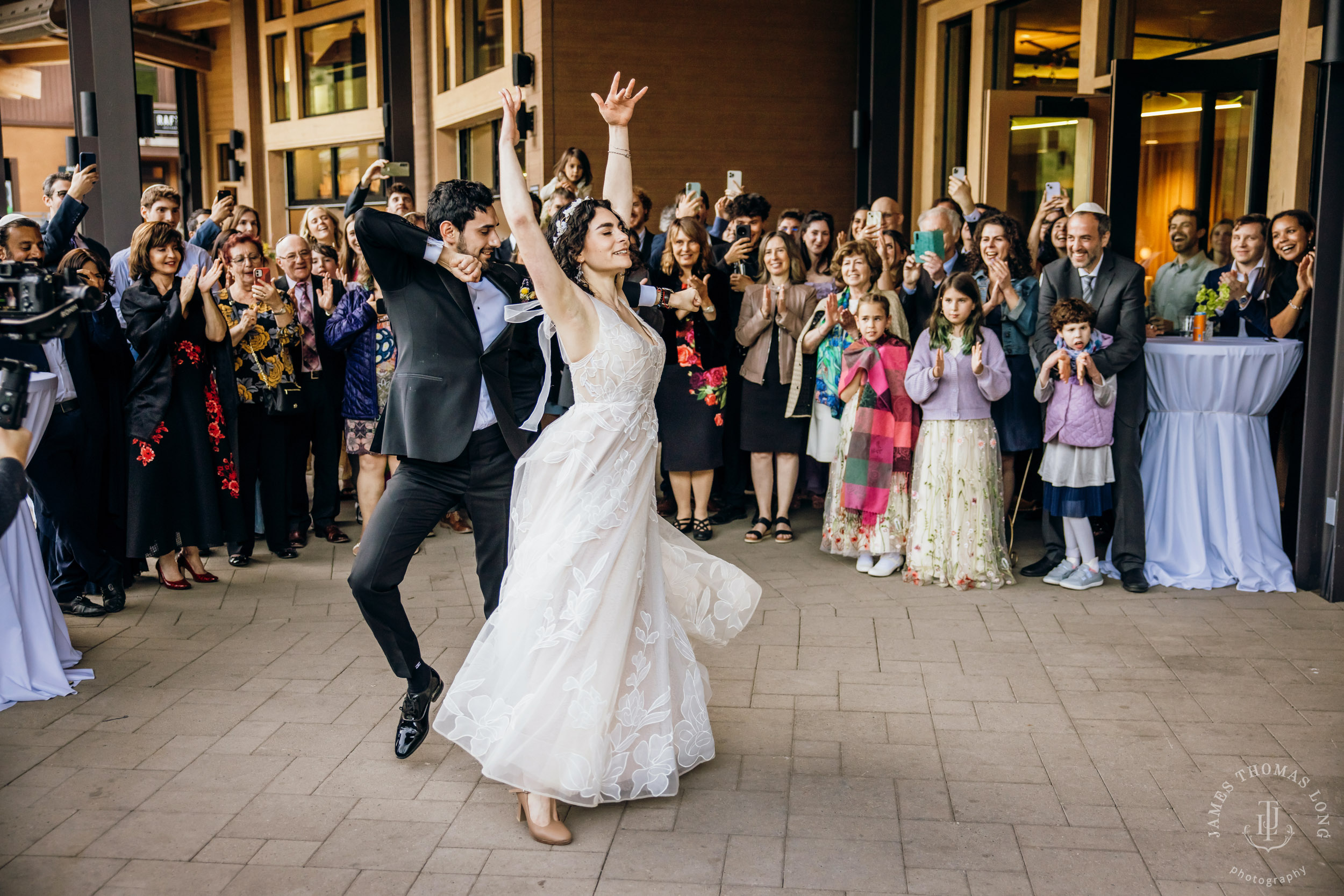 Crystal Mountain Jewish wedding by Seattle wedding photographer James Thomas Long Photography