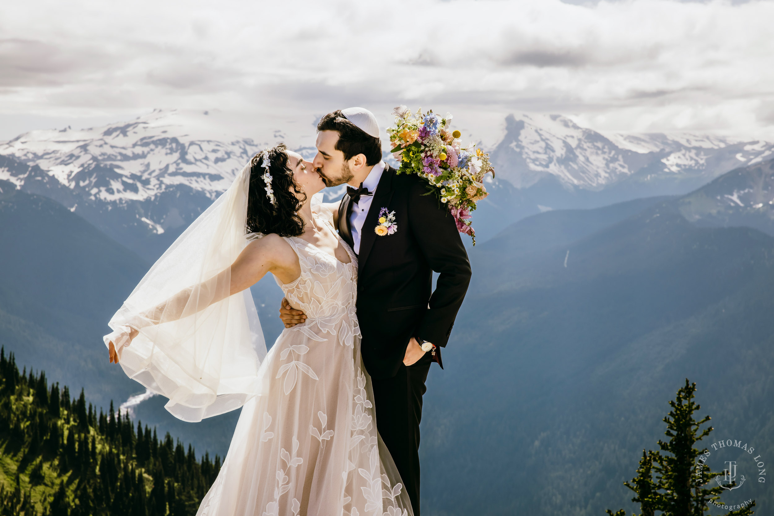 Crystal Mountain Jewish wedding by Seattle wedding photographer James Thomas Long Photography
