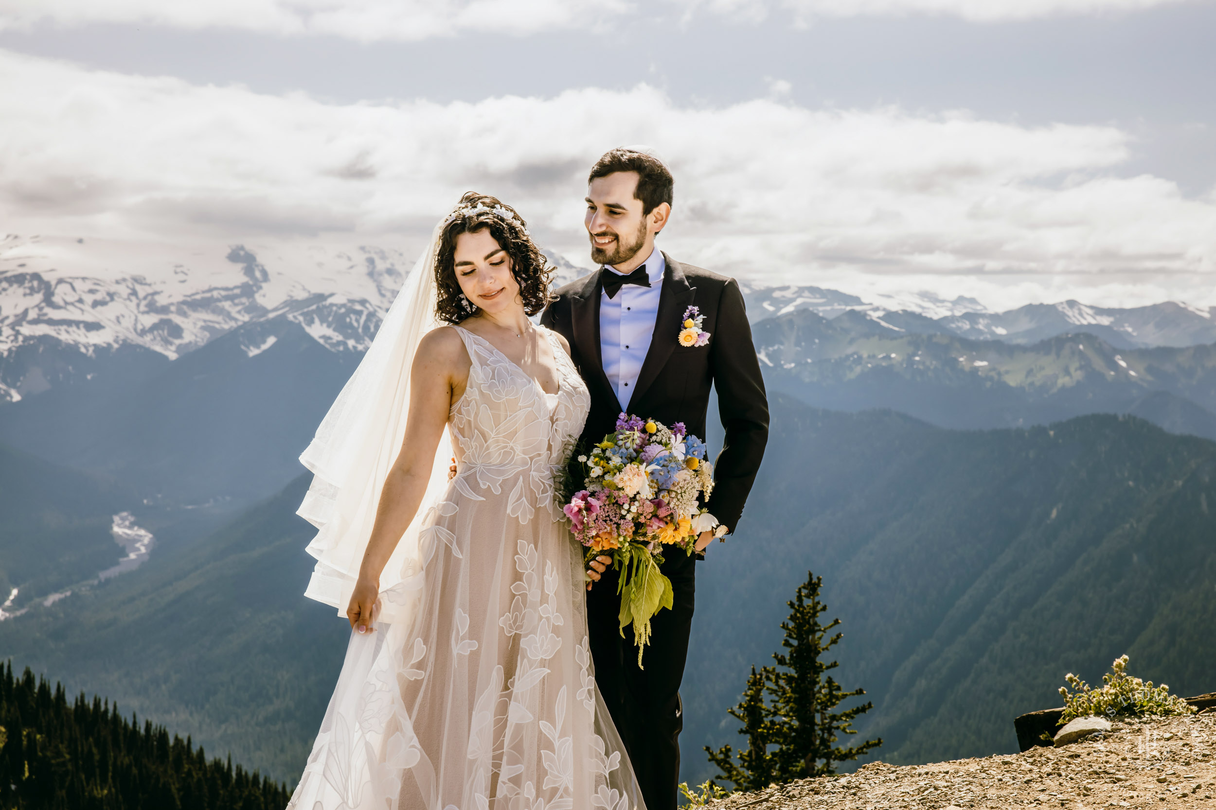 Crystal Mountain Jewish wedding by Seattle wedding photographer James Thomas Long Photography