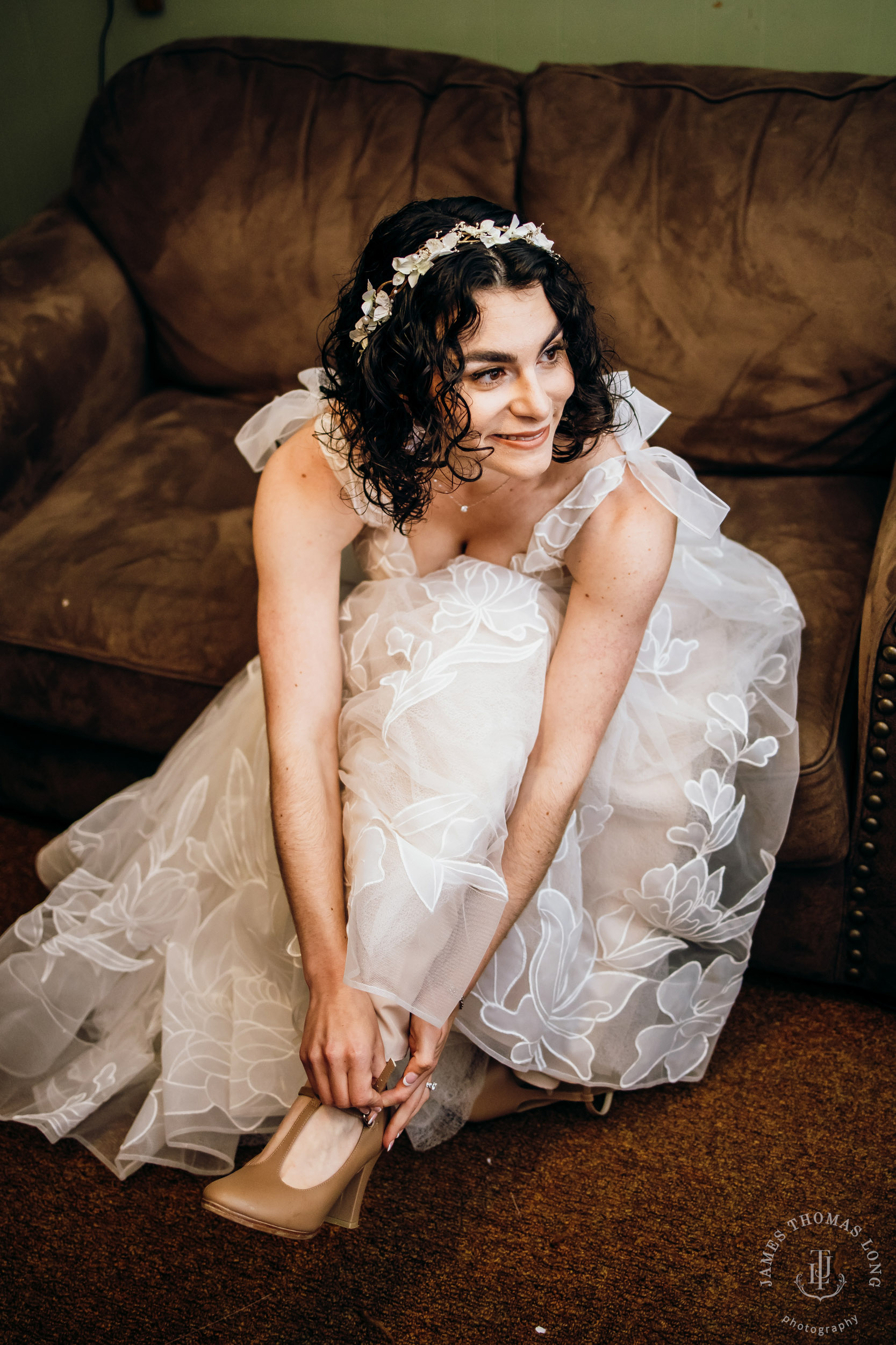 Crystal Mountain Jewish wedding by Seattle wedding photographer James Thomas Long Photography