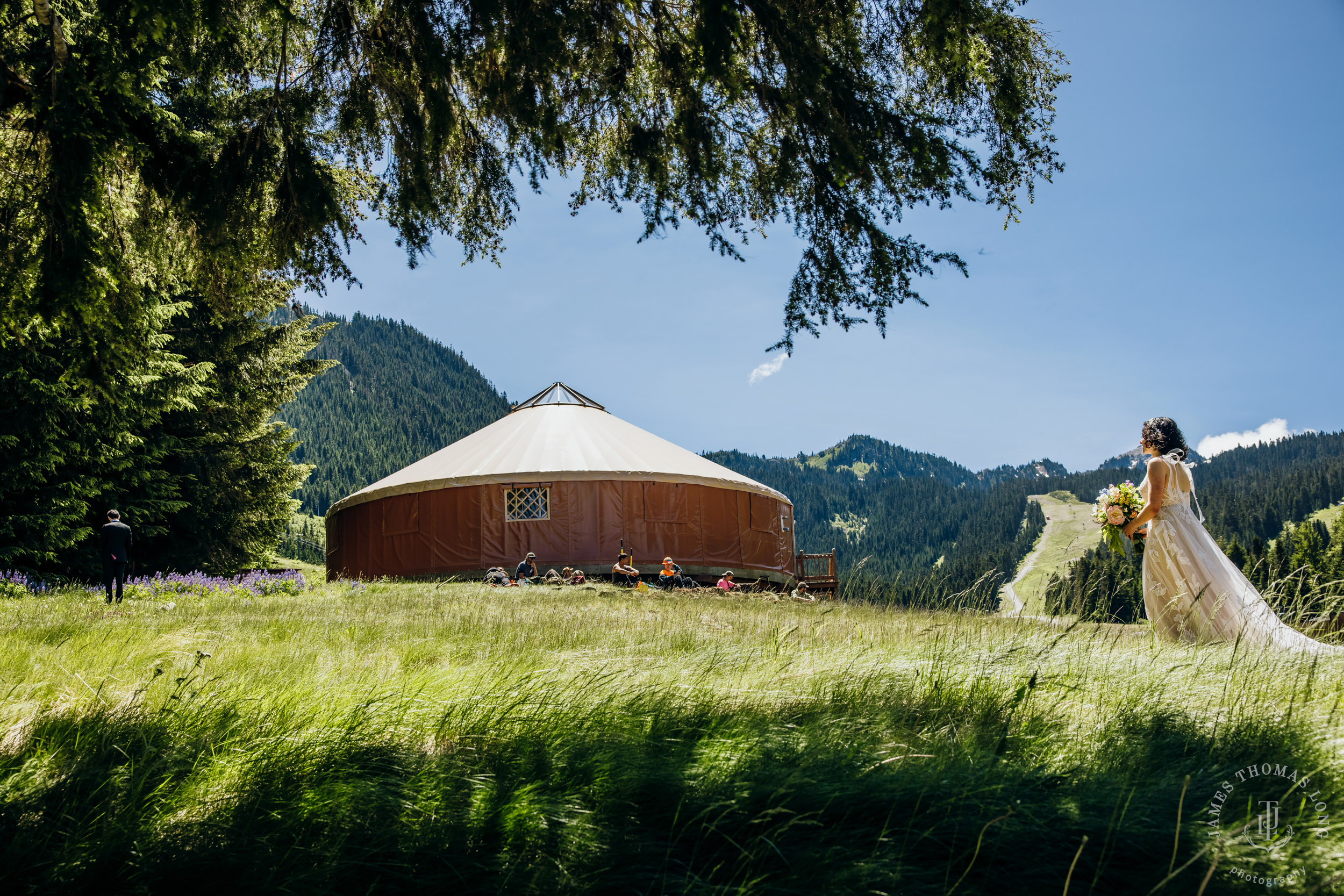 Crystal Mountain Jewish wedding by Seattle wedding photographer James Thomas Long Photography