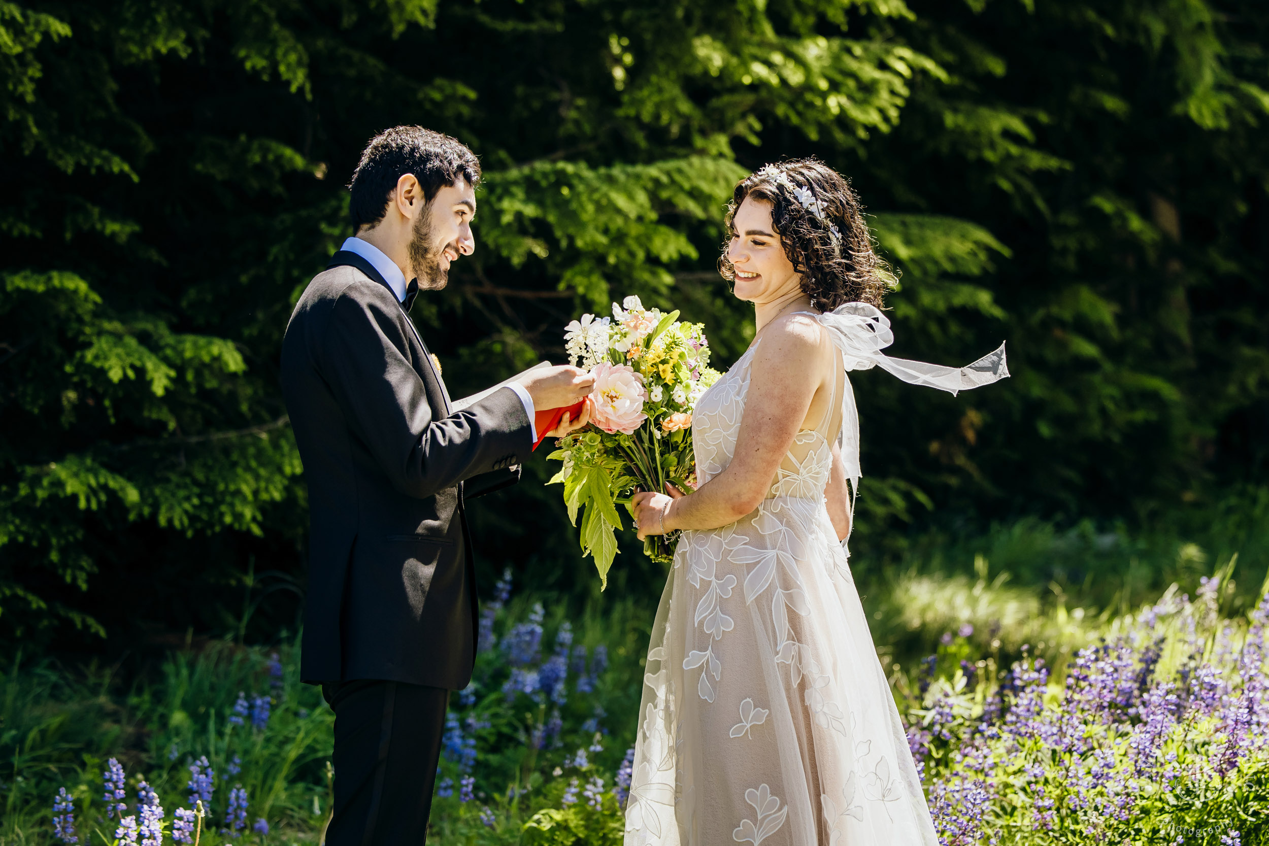 Crystal Mountain Jewish wedding by Seattle wedding photographer James Thomas Long Photography