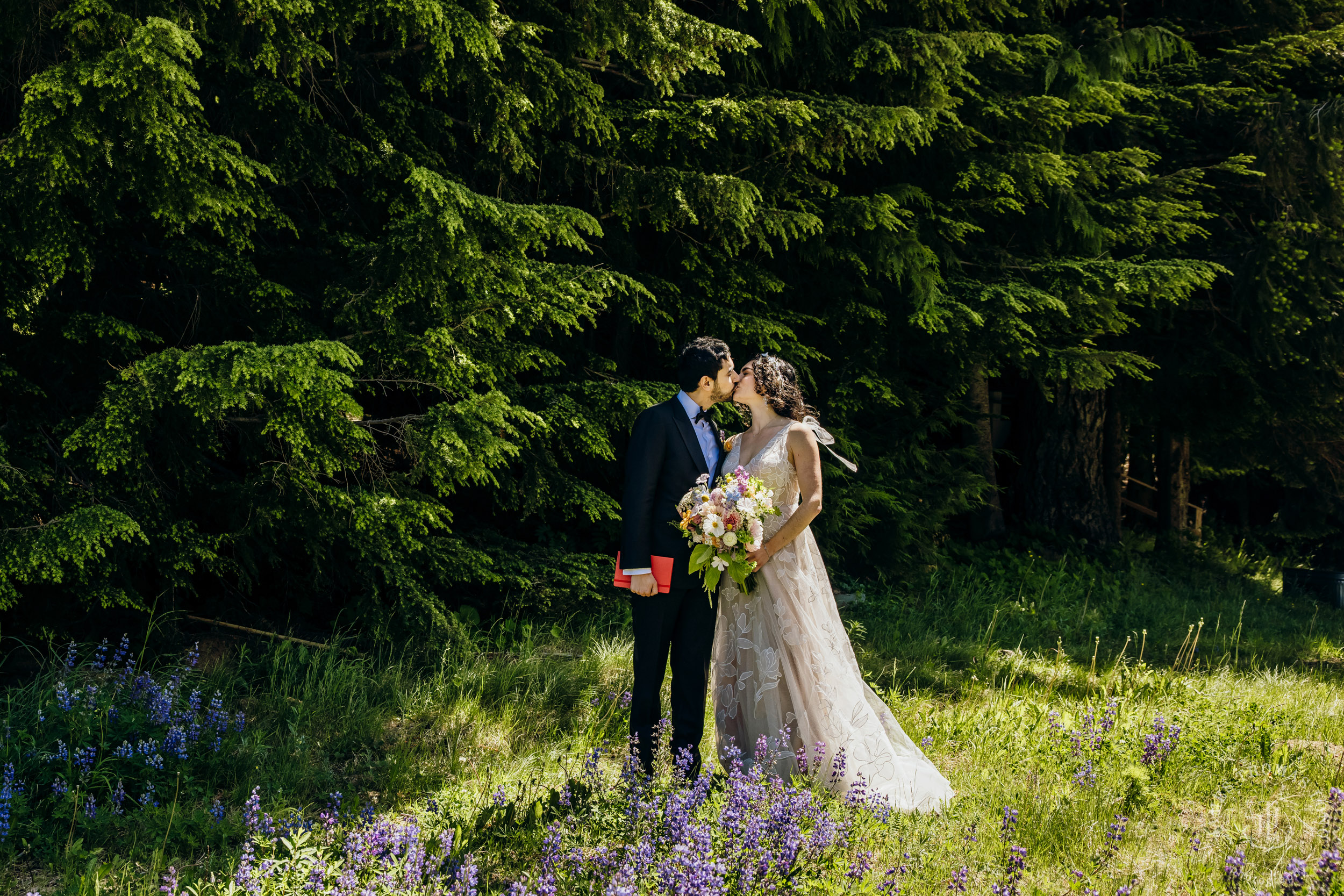 Crystal Mountain Jewish wedding by Seattle wedding photographer James Thomas Long Photography