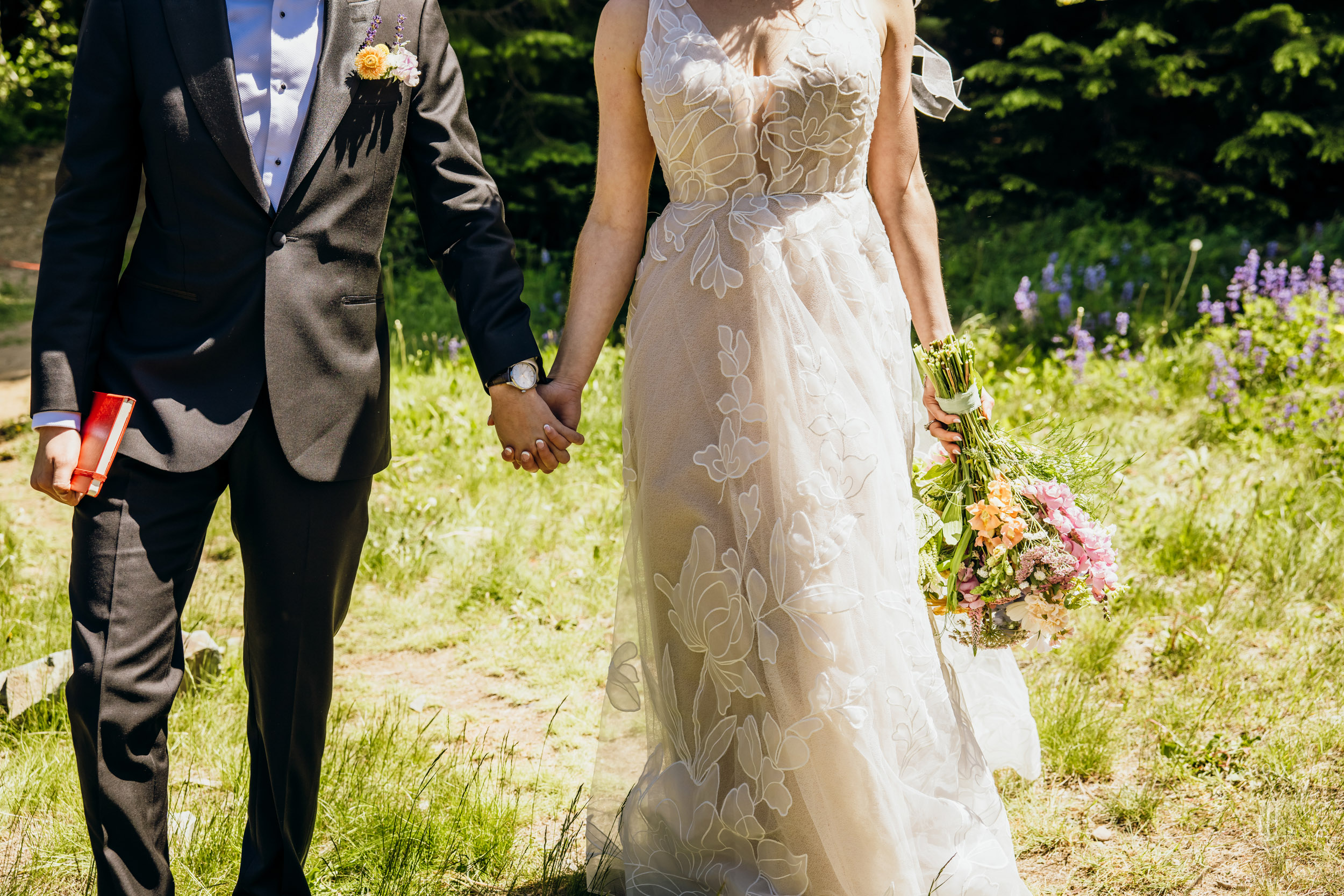 Crystal Mountain Jewish wedding by Seattle wedding photographer James Thomas Long Photography