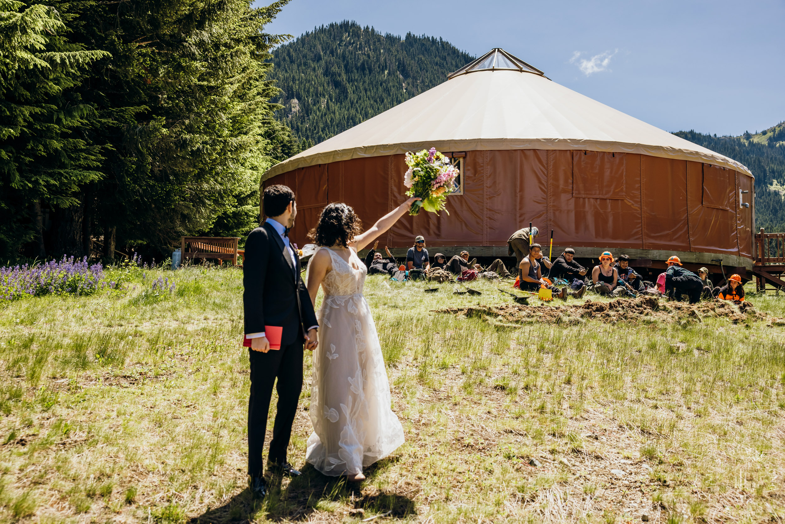Crystal Mountain Jewish wedding by Seattle wedding photographer James Thomas Long Photography