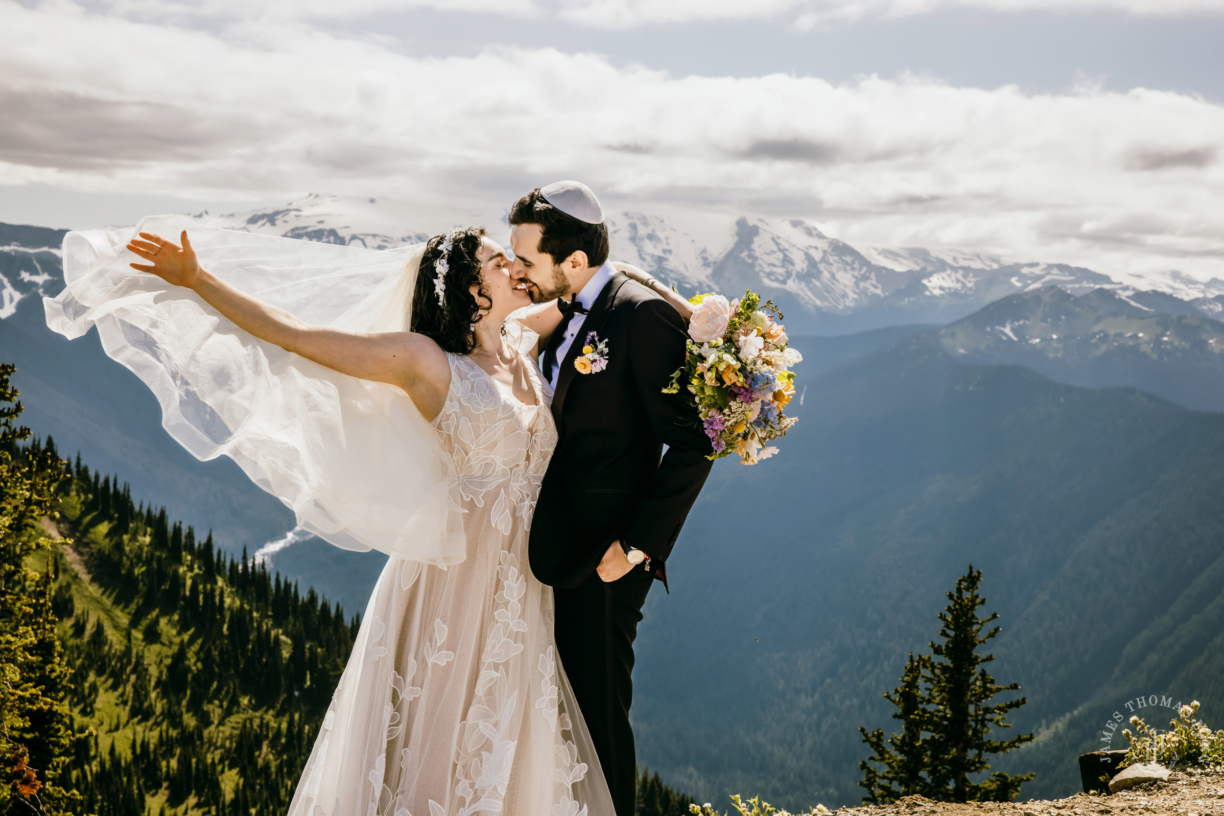Crystal Mountain Jewish wedding by Seattle wedding photographer James Thomas Long Photography