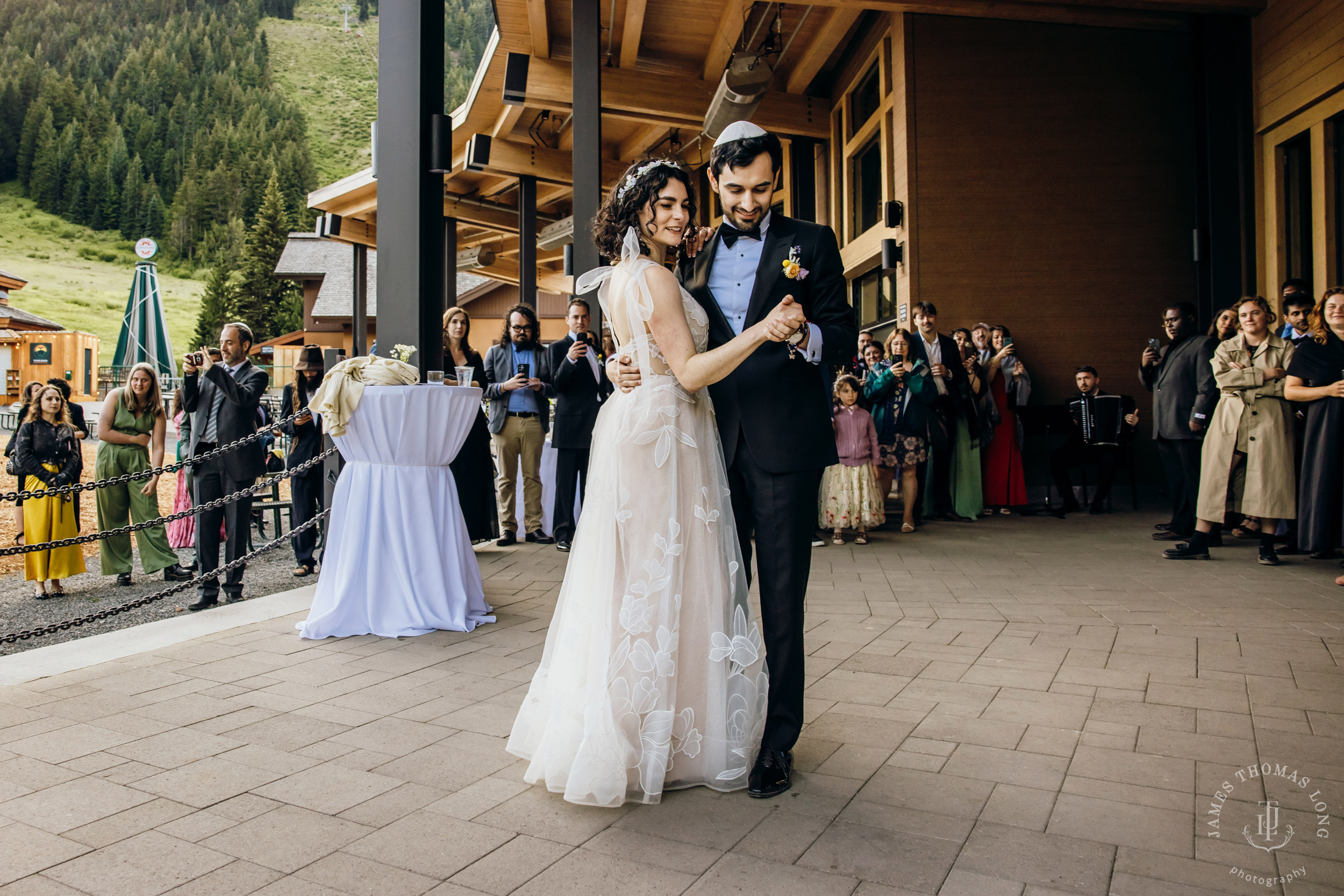 Crystal Mountain Jewish wedding by Seattle wedding photographer James Thomas Long Photography