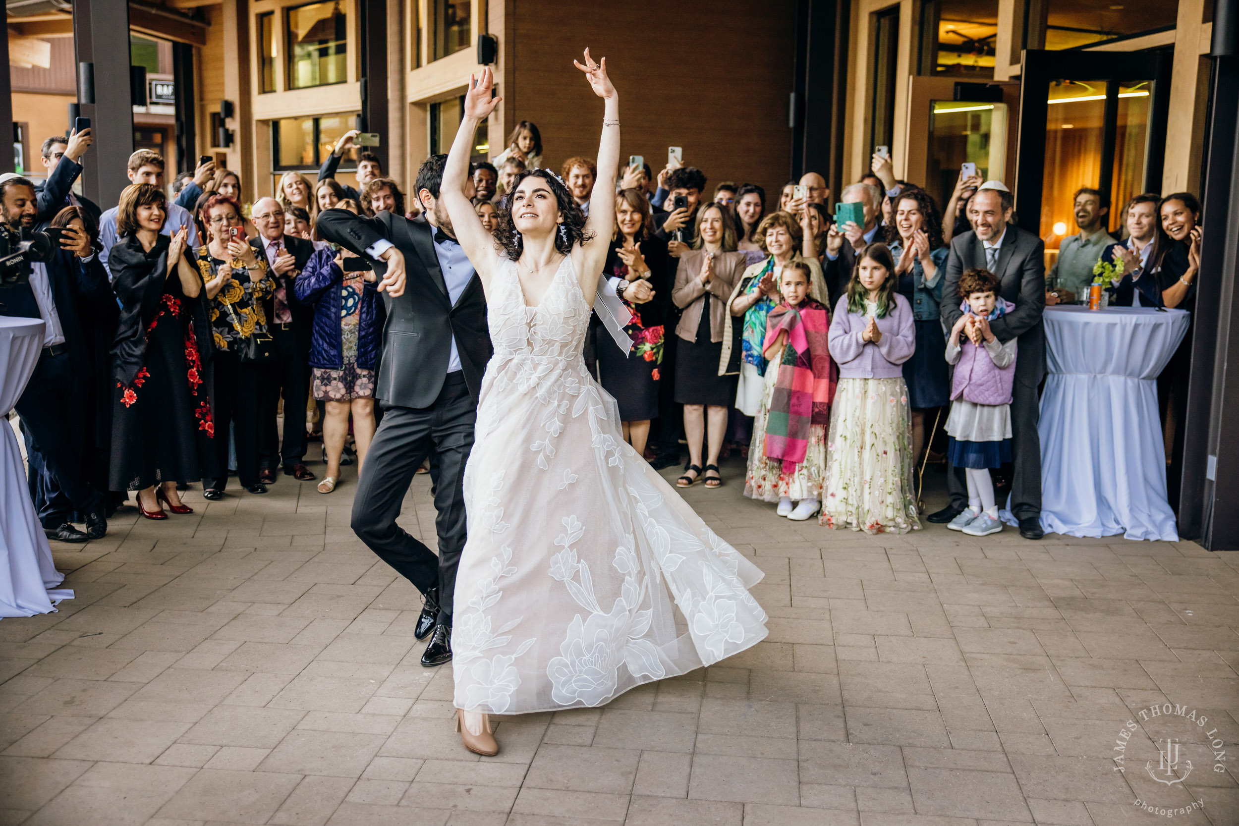 Crystal Mountain Jewish wedding by Seattle wedding photographer James Thomas Long Photography