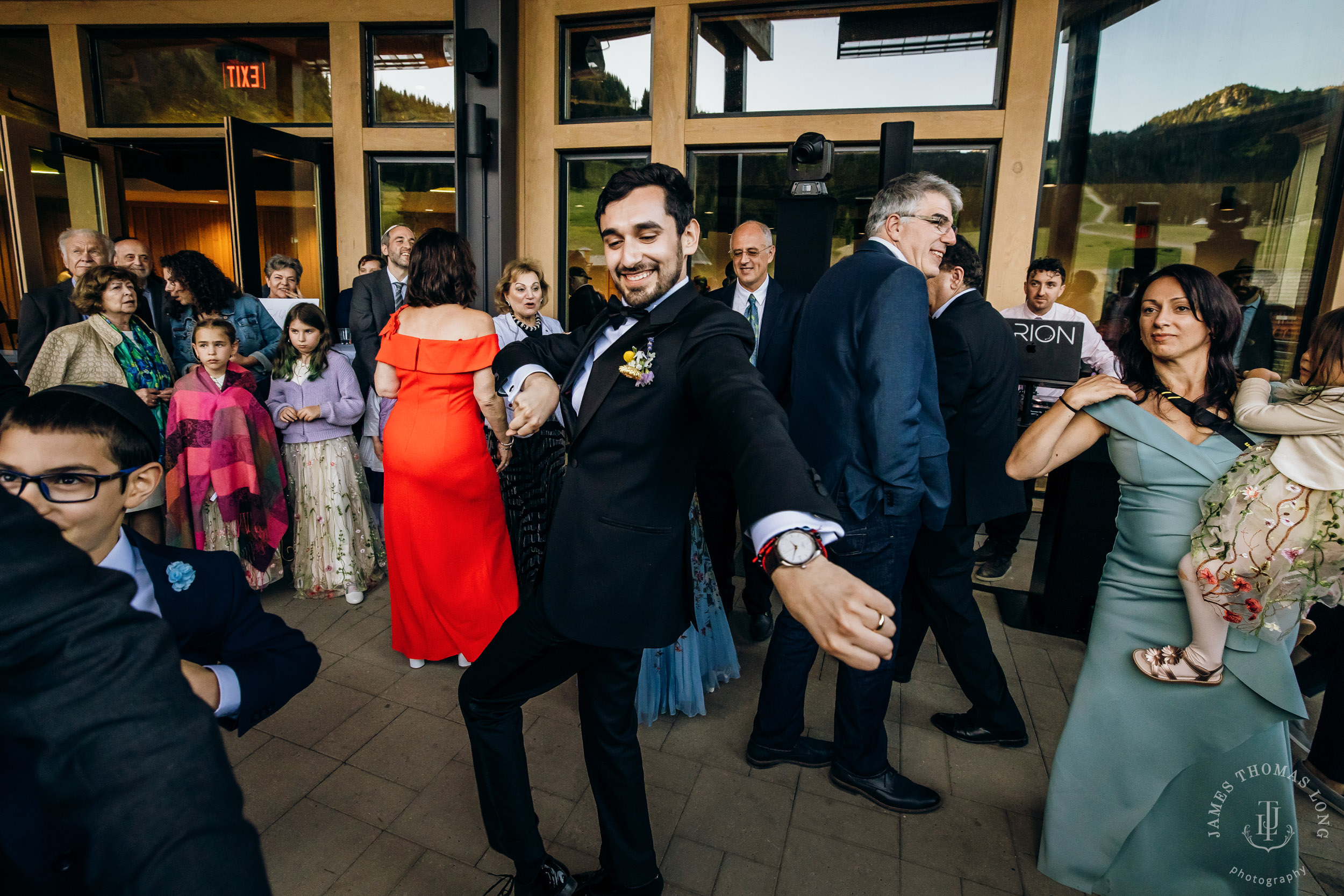 Crystal Mountain Jewish wedding by Seattle wedding photographer James Thomas Long Photography