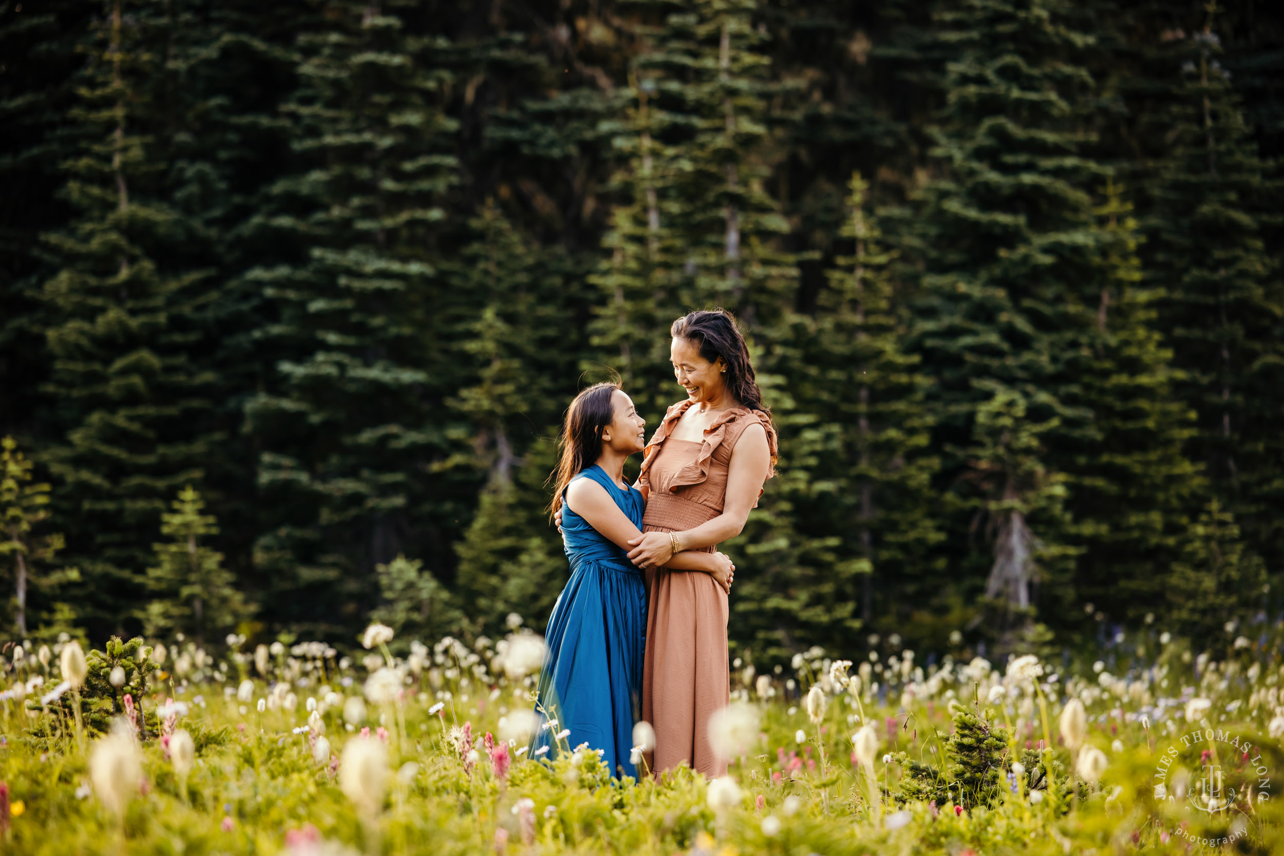 Mount Rainier family of four photography session by Seattle family photographer James Thomas Long Photography