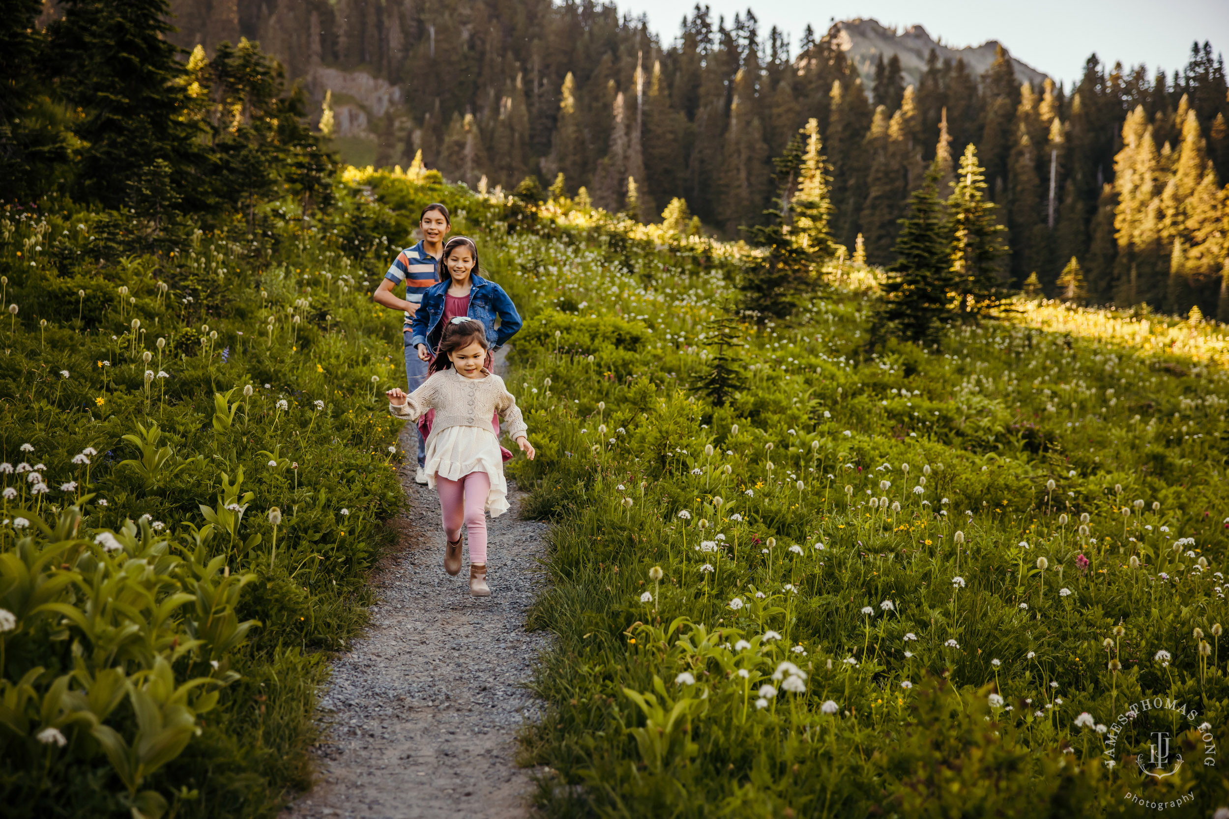 Mount Rainier family of five photography session by Seattle family photographer James Thomas Long Photography