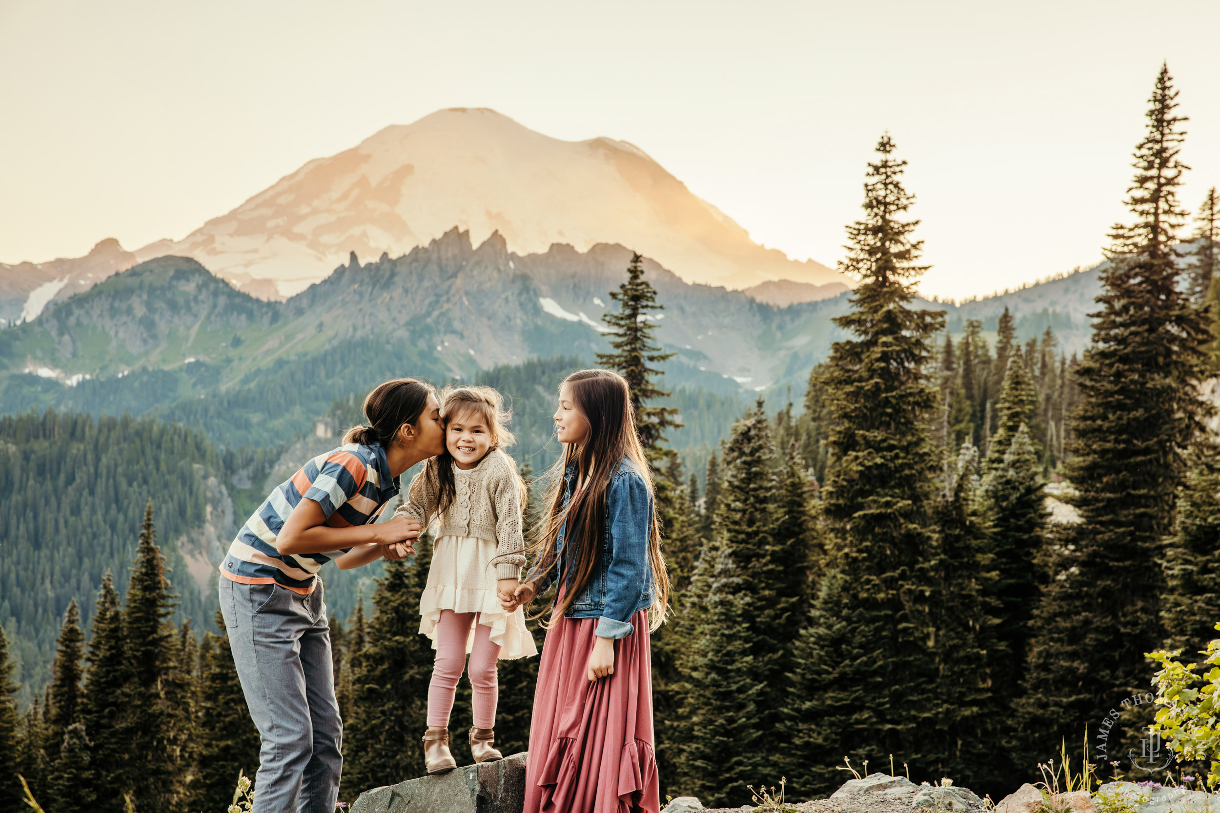 Mount Rainier family of five photography session by Seattle family photographer James Thomas Long Photography