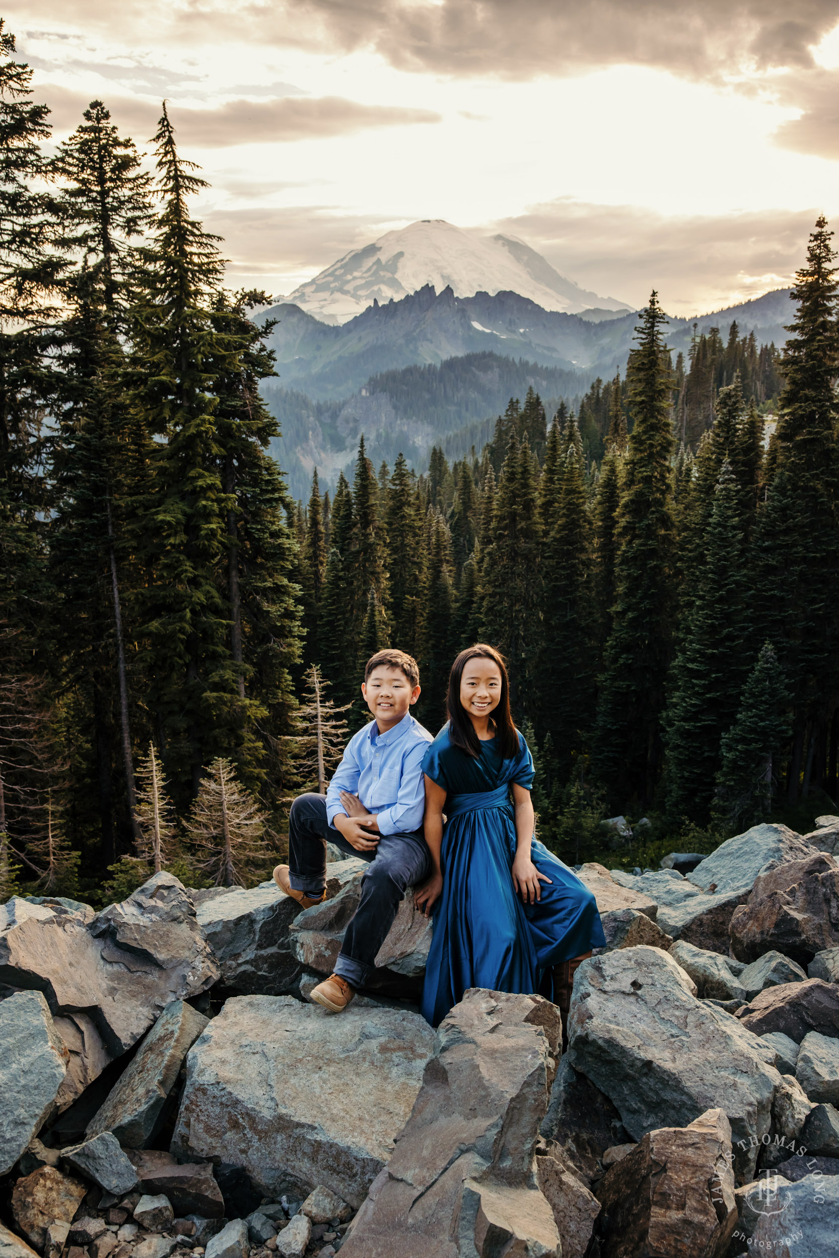 Mount Rainier family of four photography session by Seattle family photographer James Thomas Long Photography
