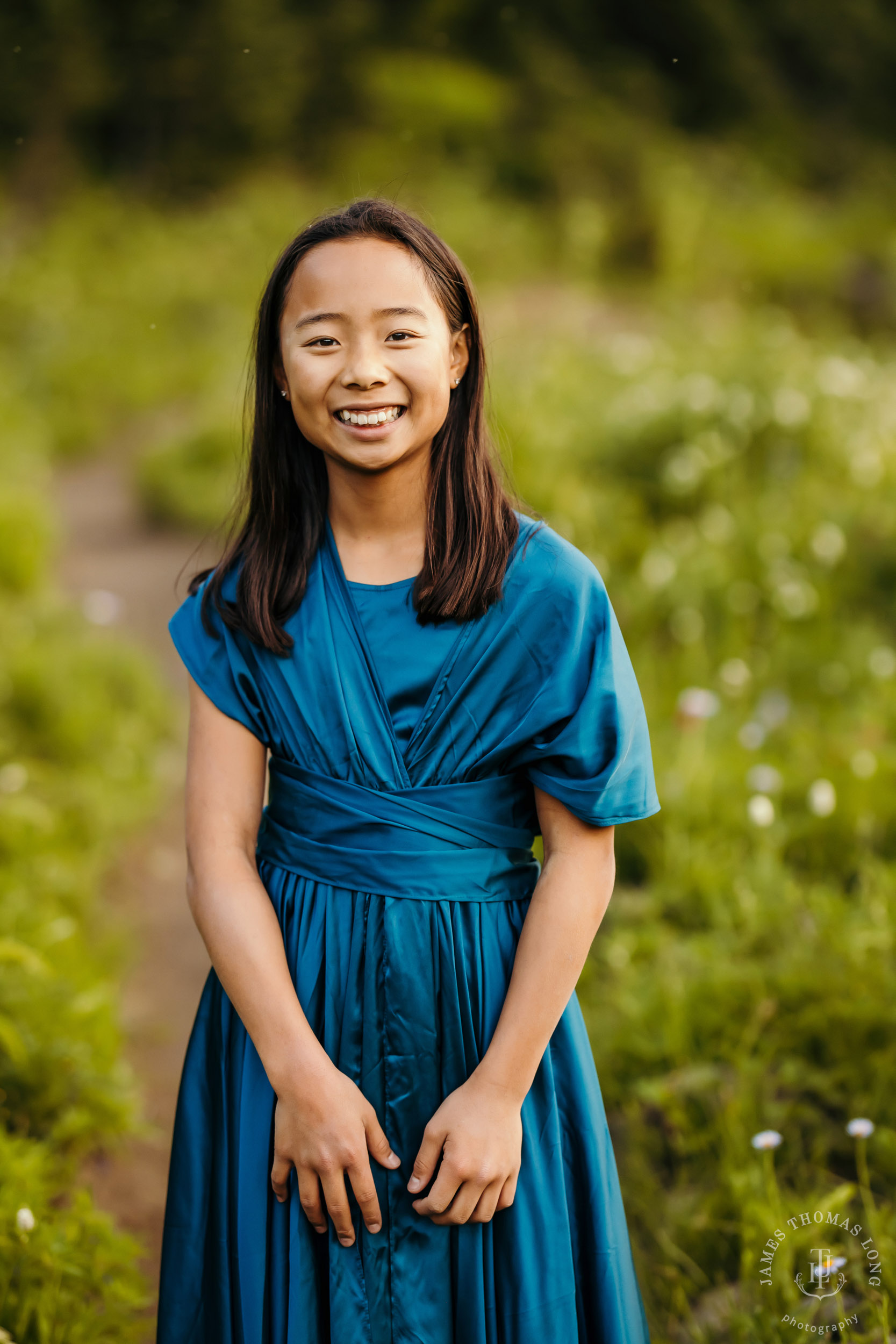 Mount Rainier family of four photography session by Seattle family photographer James Thomas Long Photography