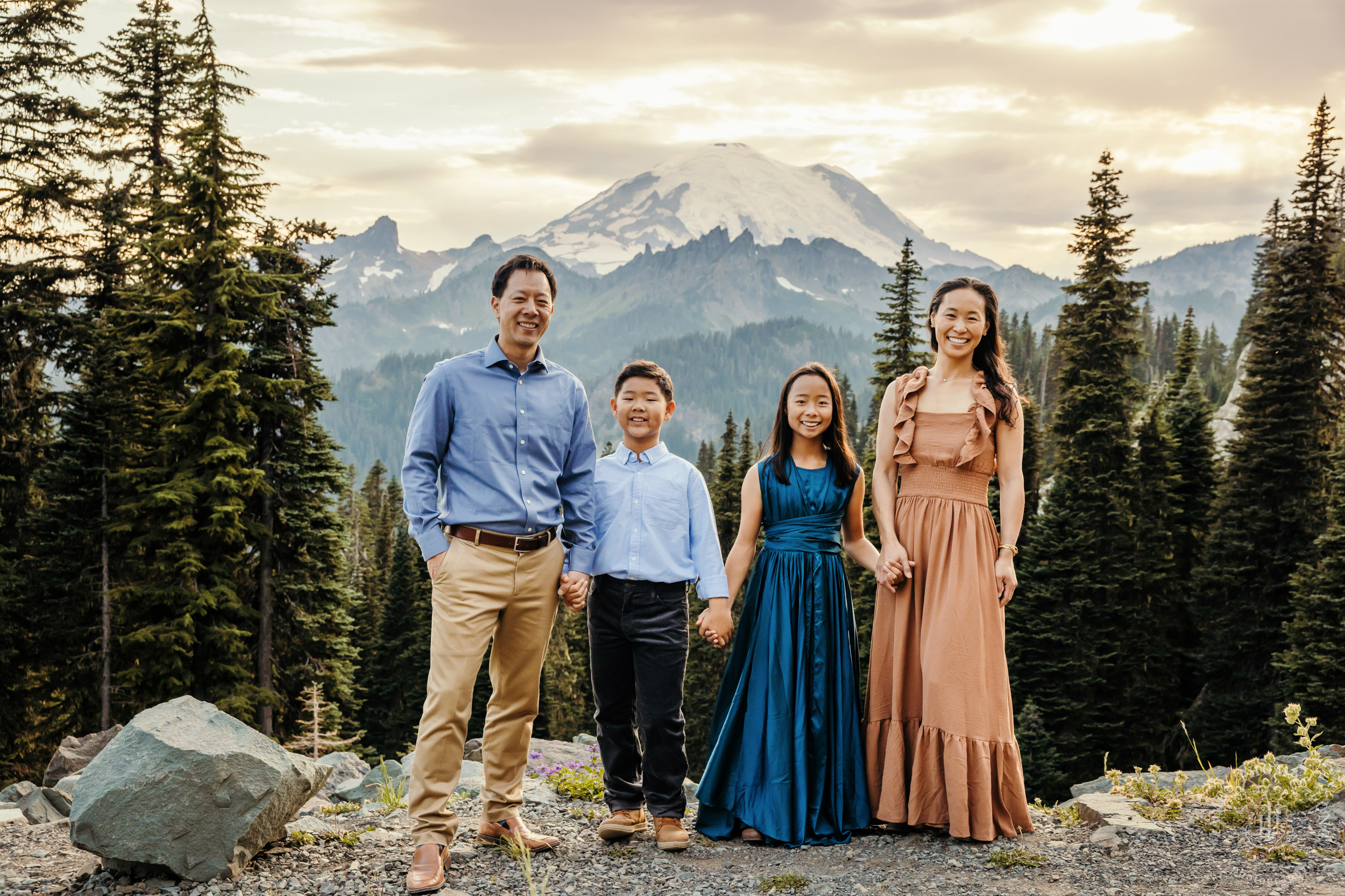 Mount Rainier family of four photography session by Seattle family photographer James Thomas Long Photography
