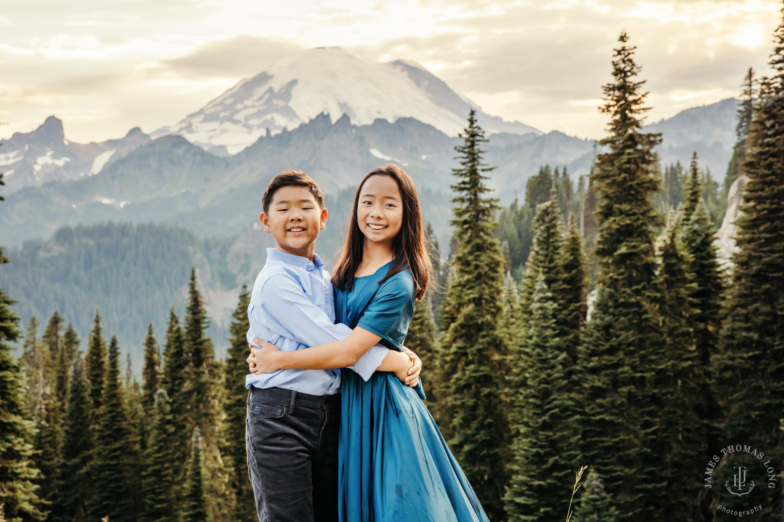 Mount Rainier family of four photography session by Seattle family photographer James Thomas Long Photography