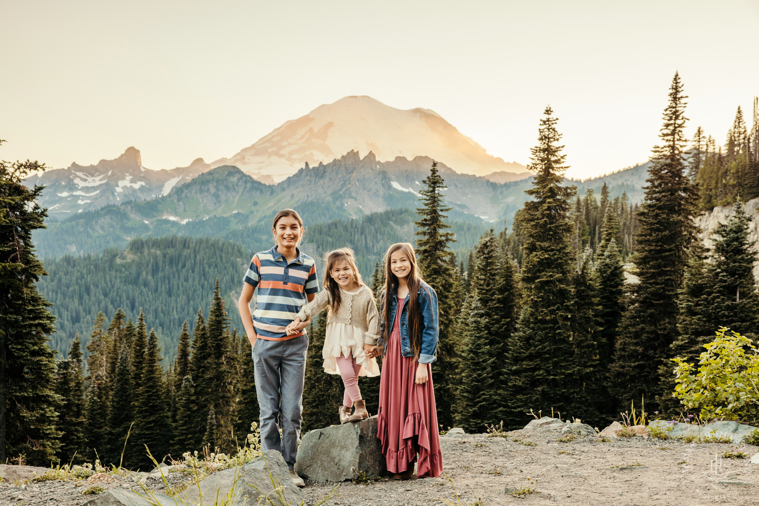 Mount Rainier family of five photography session by Seattle family photographer James Thomas Long Photography