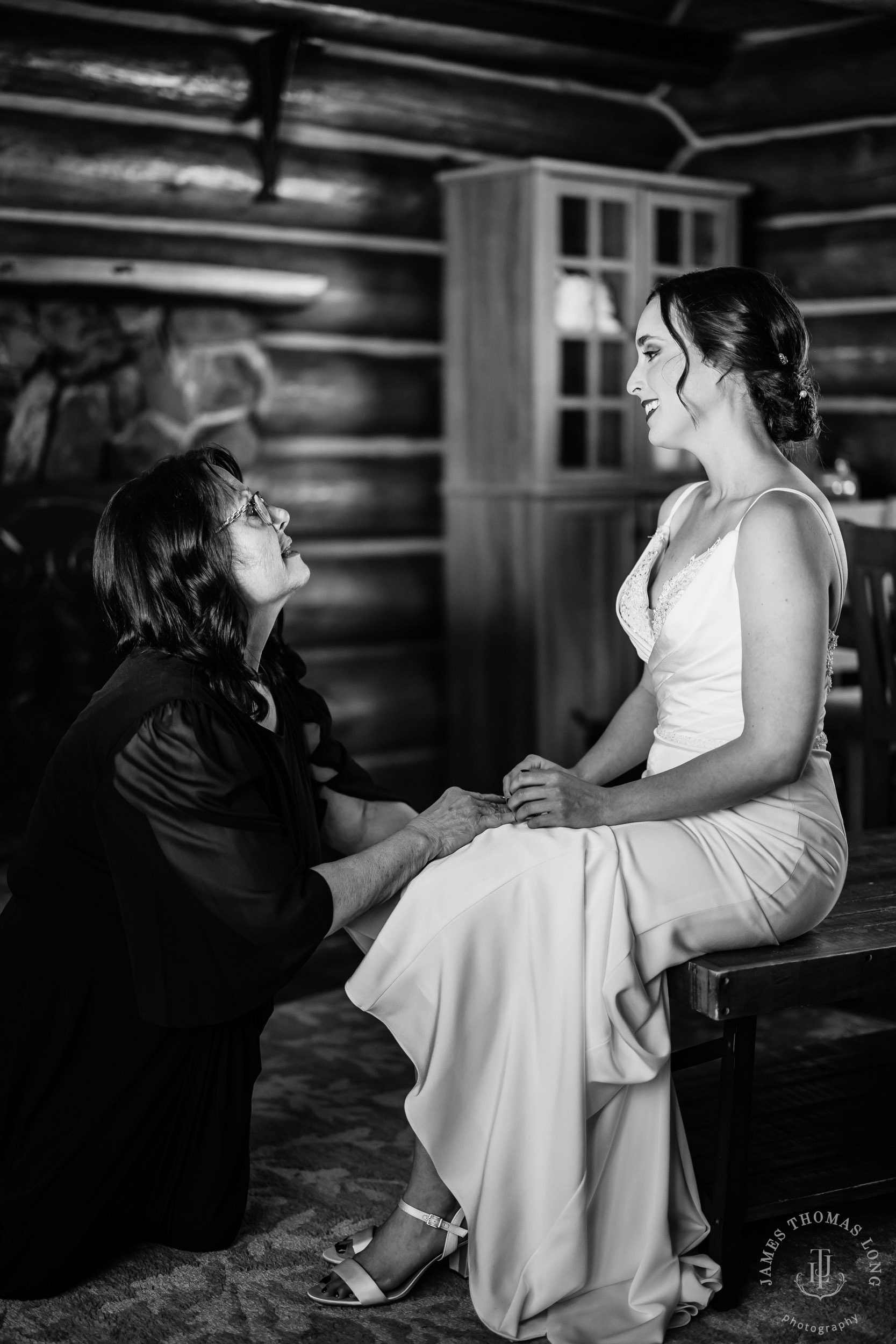 Crystal Mountain wedding by Seattle wedding photographer James Thomas Long Photography