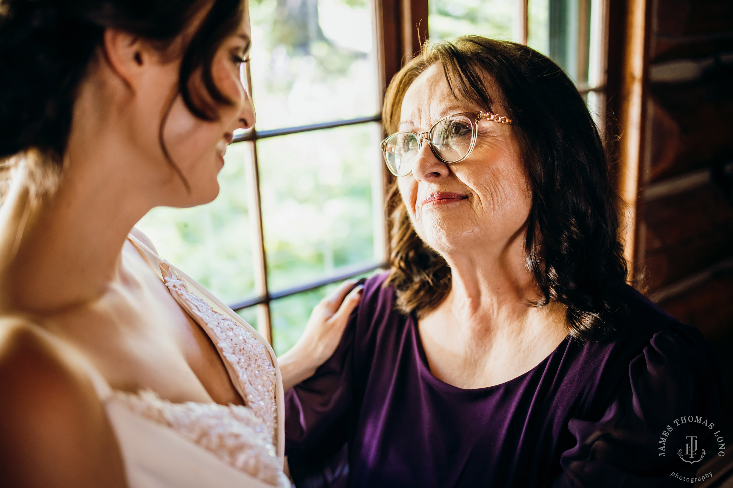 Crystal Mountain wedding by Seattle wedding photographer James Thomas Long Photography