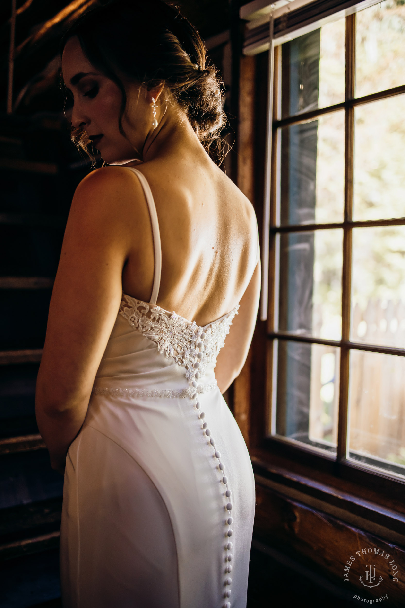 Crystal Mountain wedding by Seattle wedding photographer James Thomas Long Photography