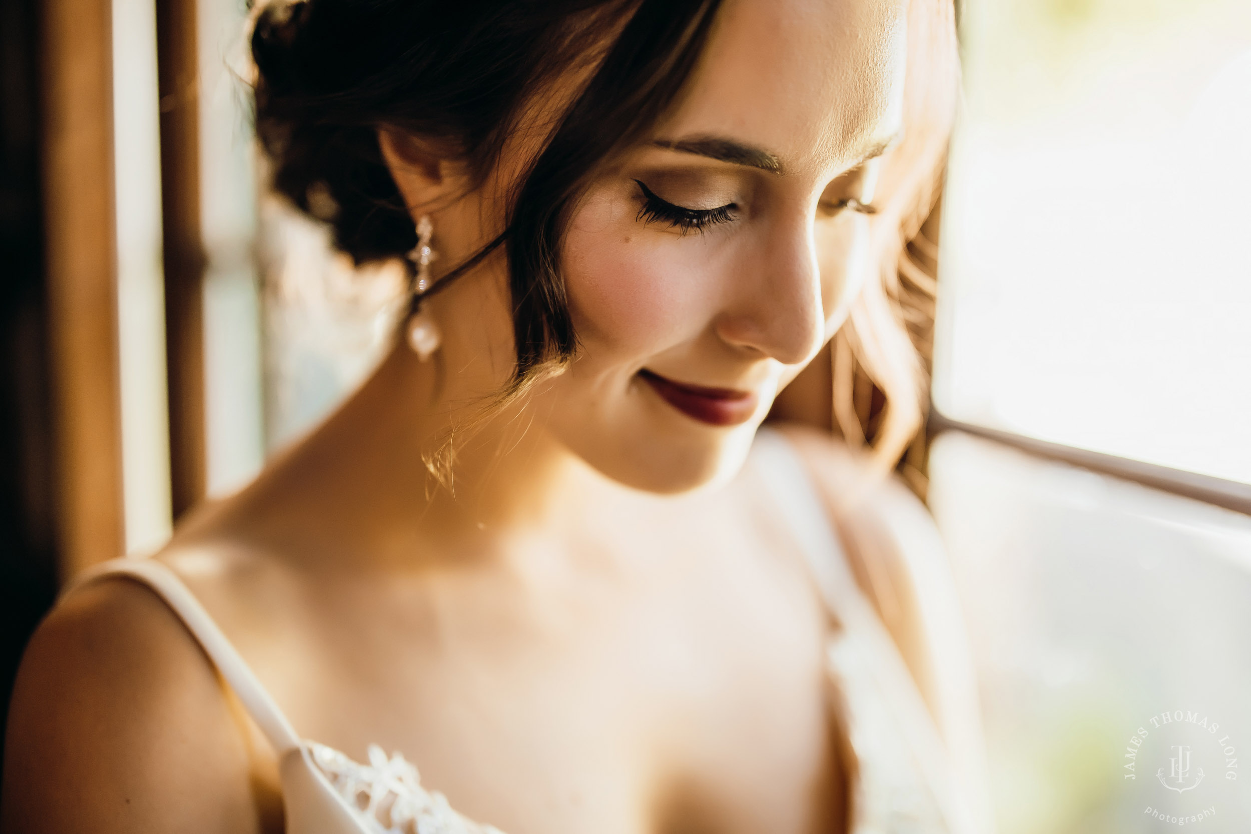 Crystal Mountain wedding by Seattle wedding photographer James Thomas Long Photography