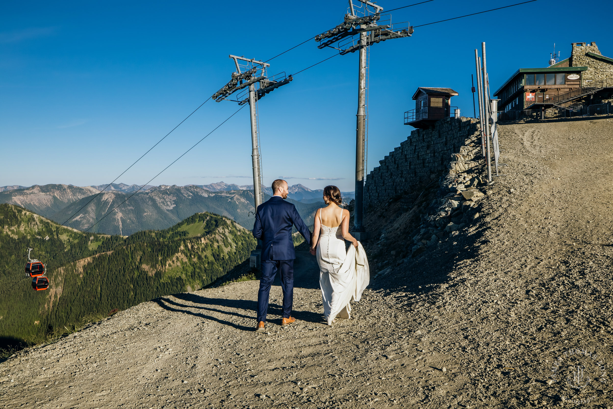 Crystal Mountain wedding by Seattle wedding photographer James Thomas Long Photography