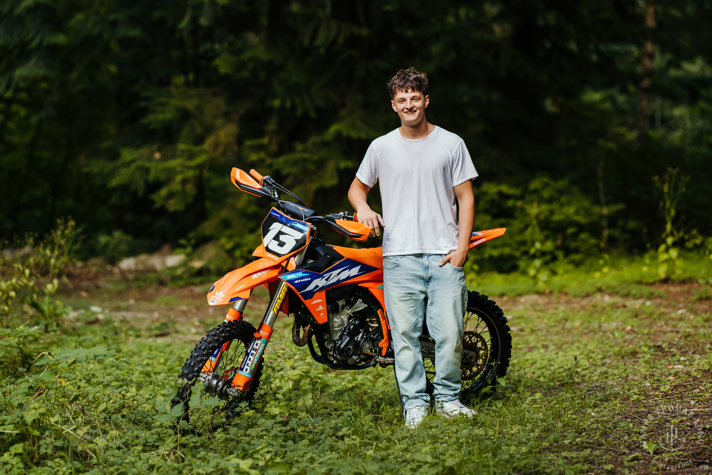 North Bend high school senior portrait session by Snoqualmie senior portrait photographer James Thomas Long Photography